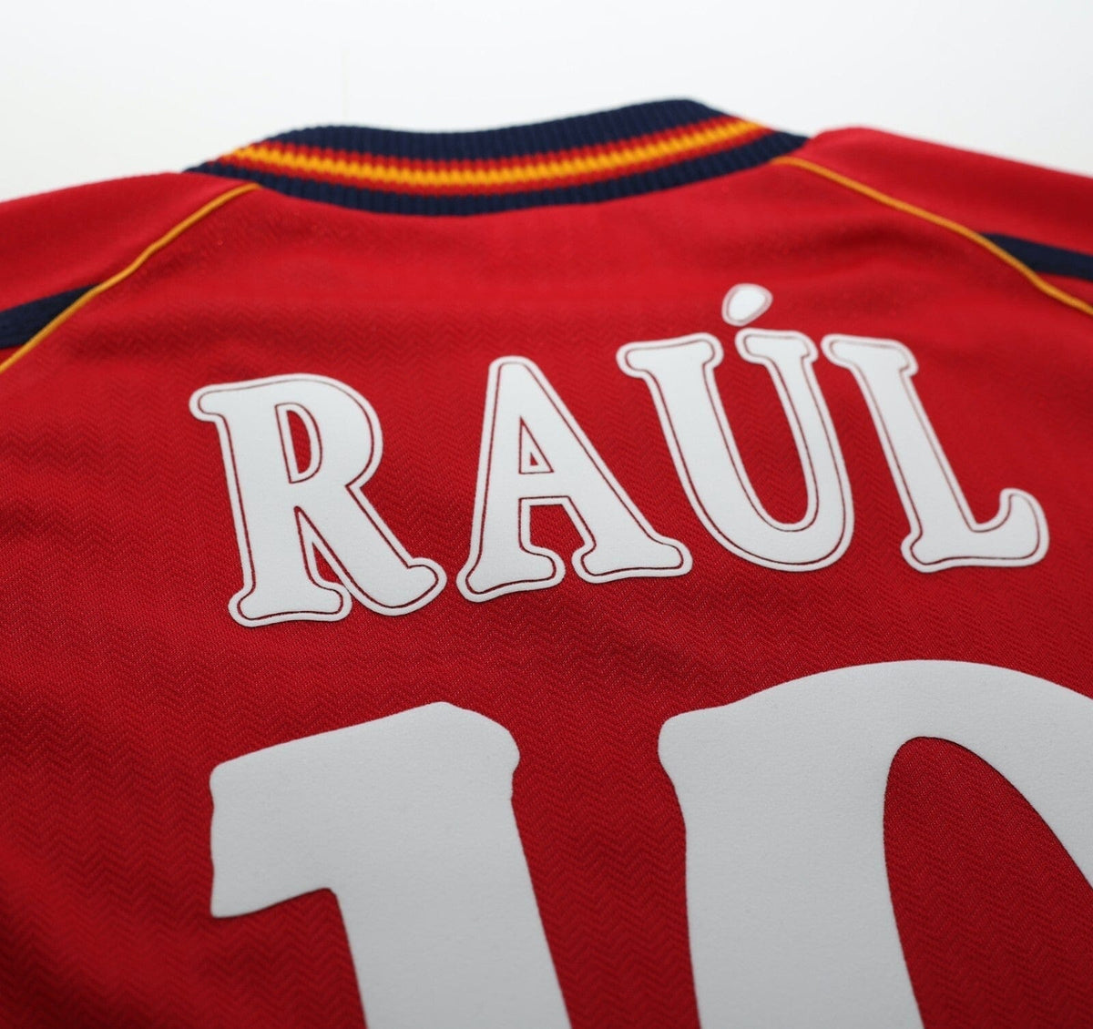 1998/99 RAUL #10 Spain Vintage adidas Home Football Shirt (M)