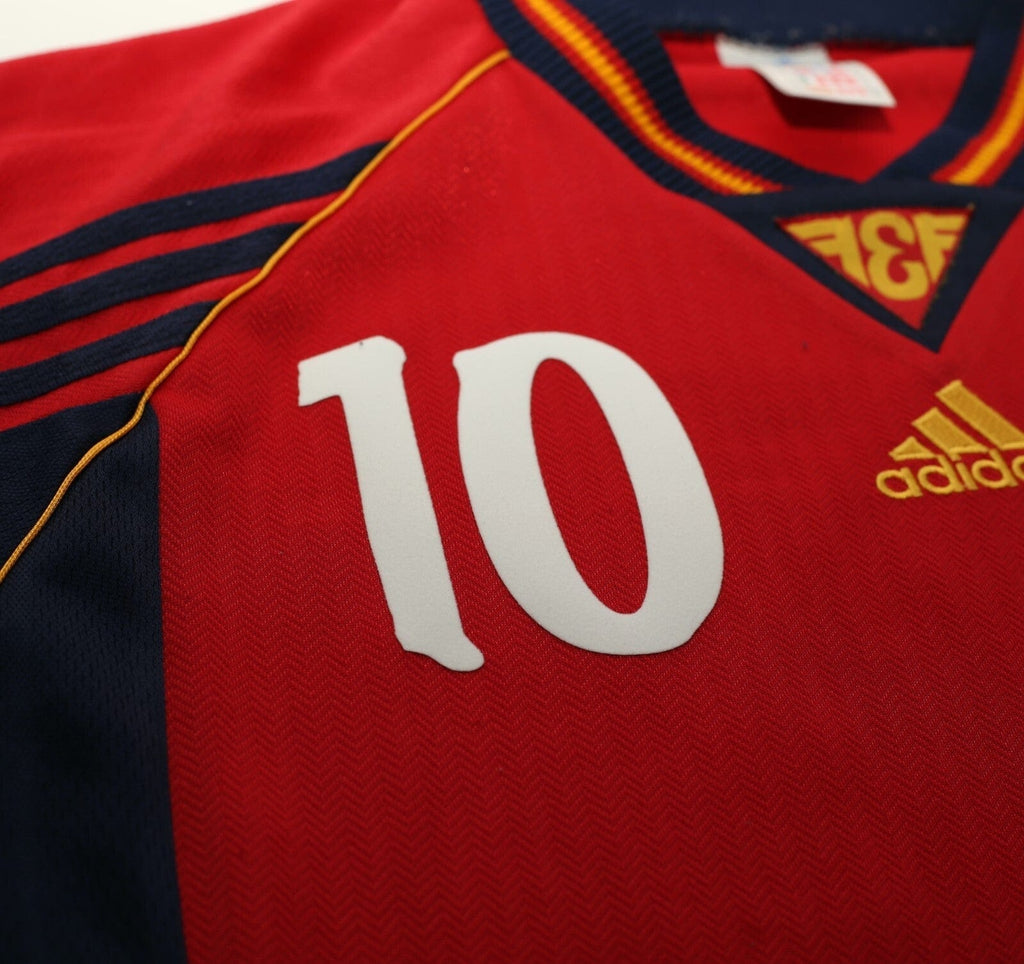 1998/99 RAUL #10 Spain Vintage adidas Home Football Shirt (M)