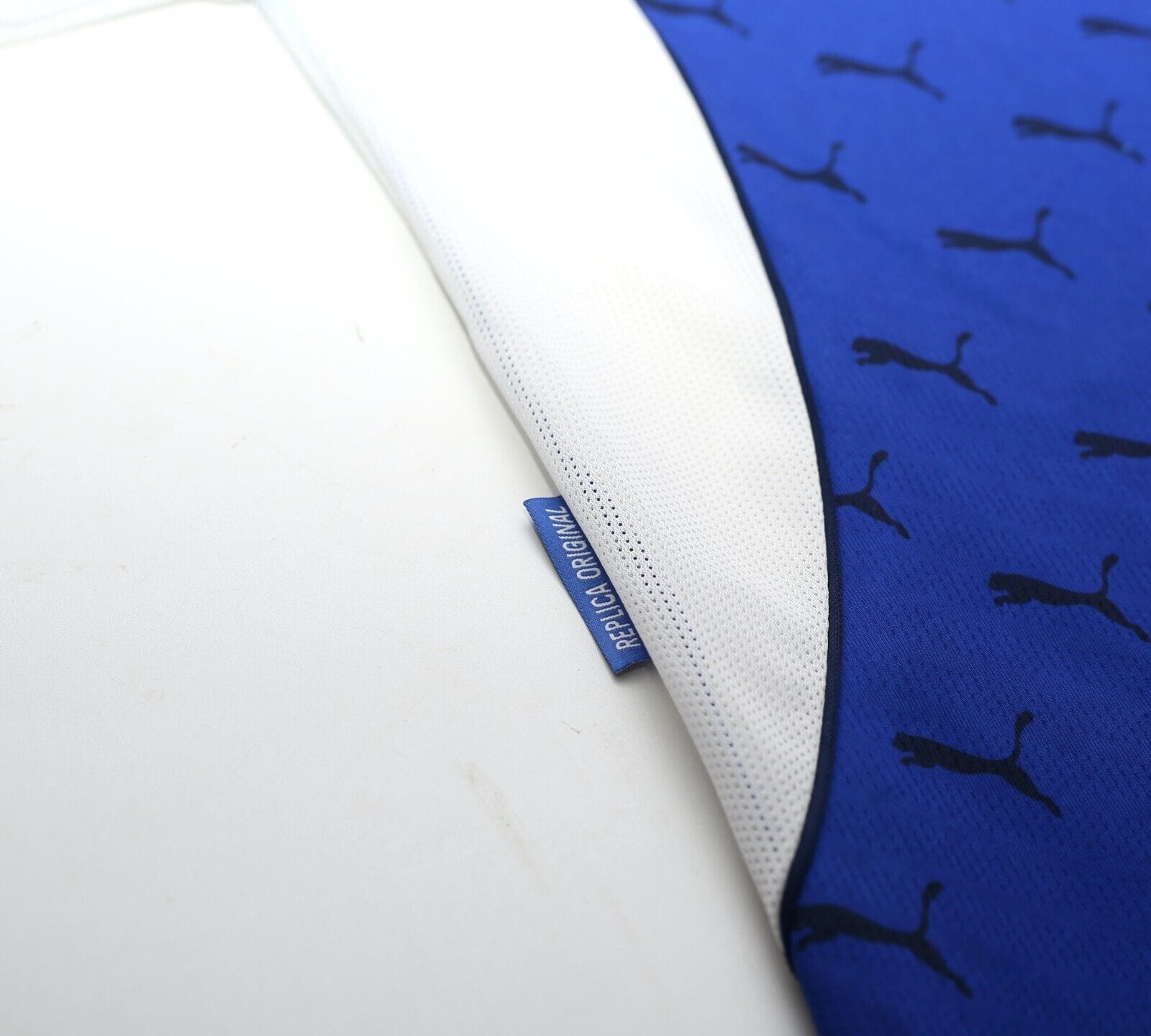 1998/99 VELEZ SARSFIELD Vintage PUMA Away Football Shirt (XL) BNWT