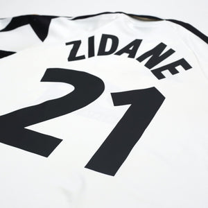 1998/99 Zidane #21 Juventus Vintage Kappa Away Football Shirt (L)