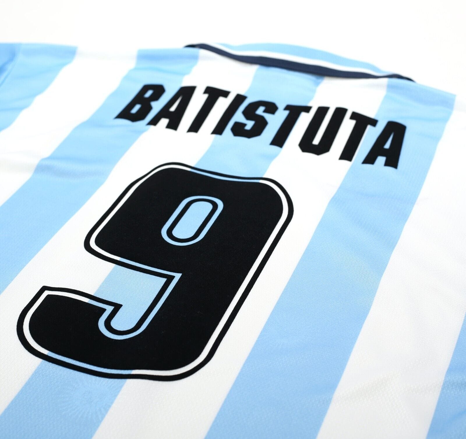 1999/00 BATISTUTA #9 Argentina Vintage Reebok Home Football Shirt (M)