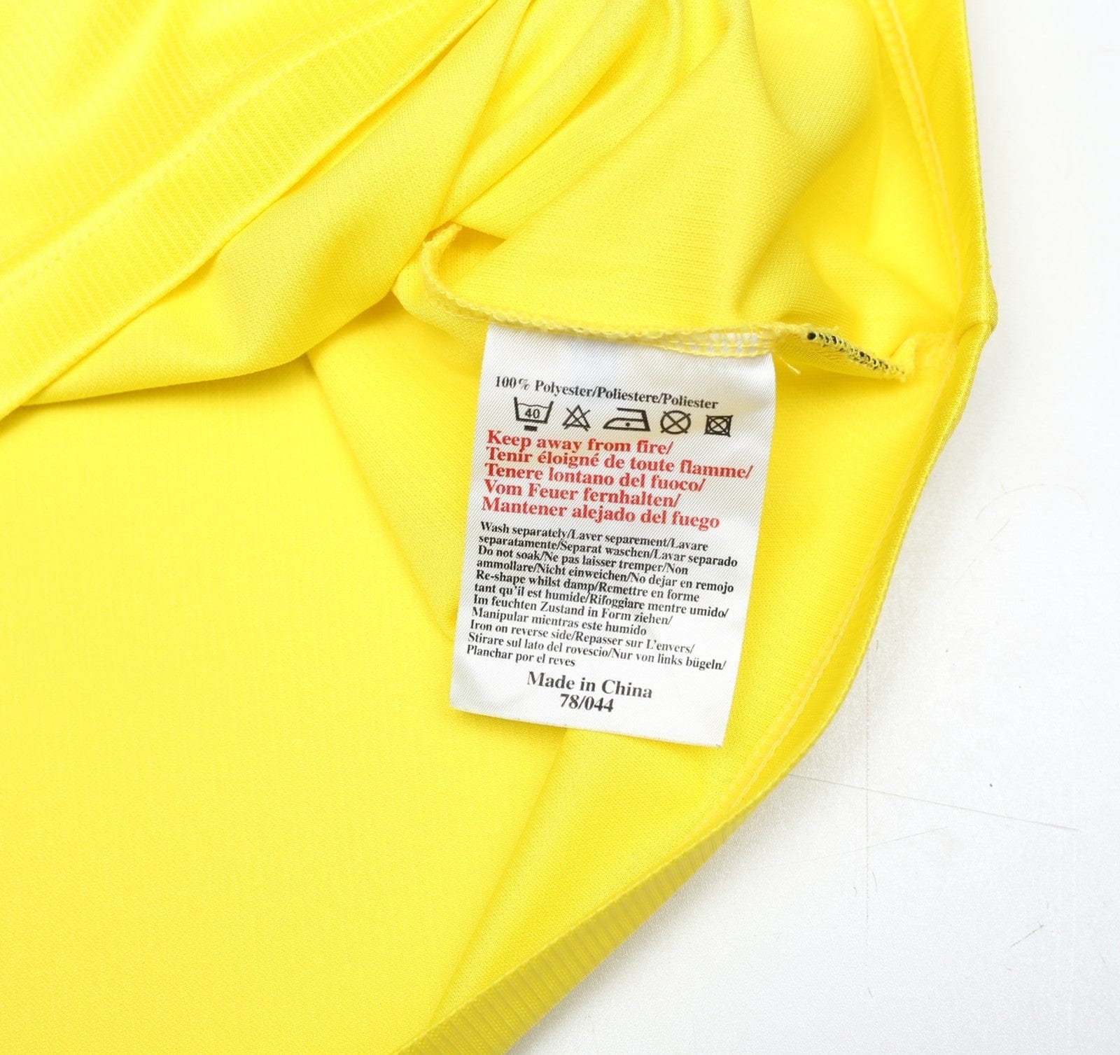 1999/00 CAMPBELL #9 Everton Vintage Umbro Away Football Shirt (XL)