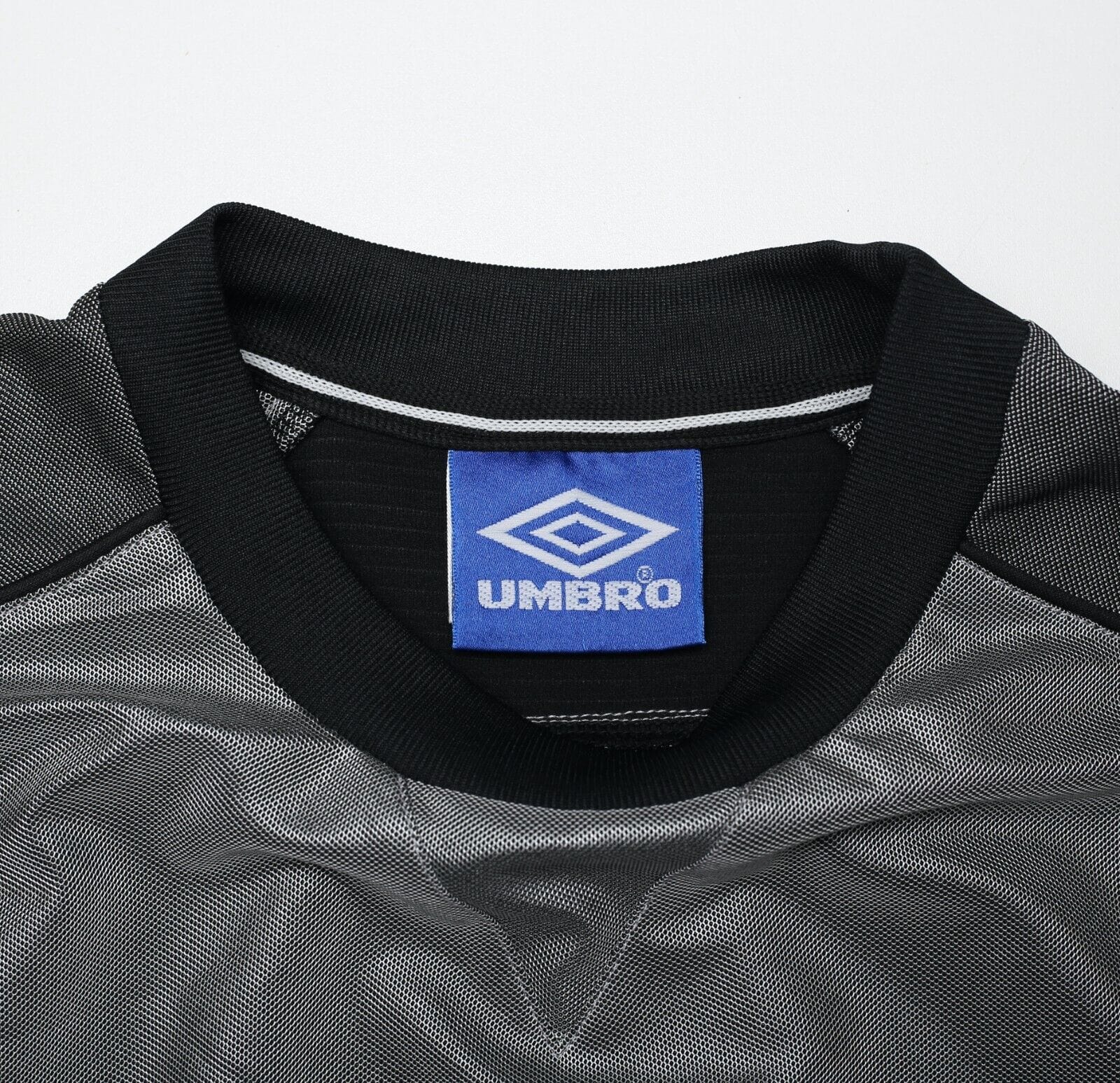 1999/00 CHELSEA Vintage Umbro Football Training Shirt (L)