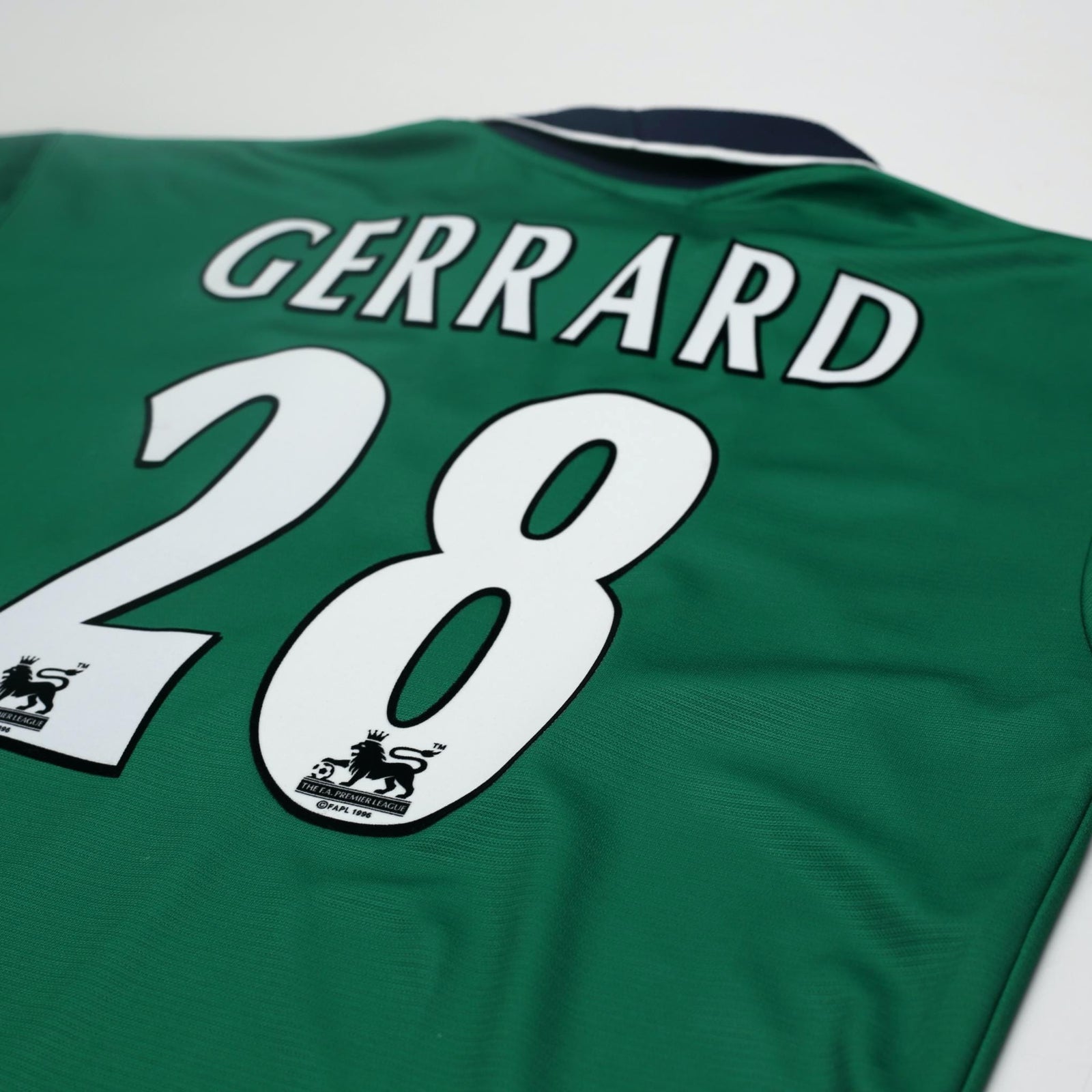 1999/00 Gerrard #28 Liverpool Vintage Reebok Away Football Shirt (38/40) M