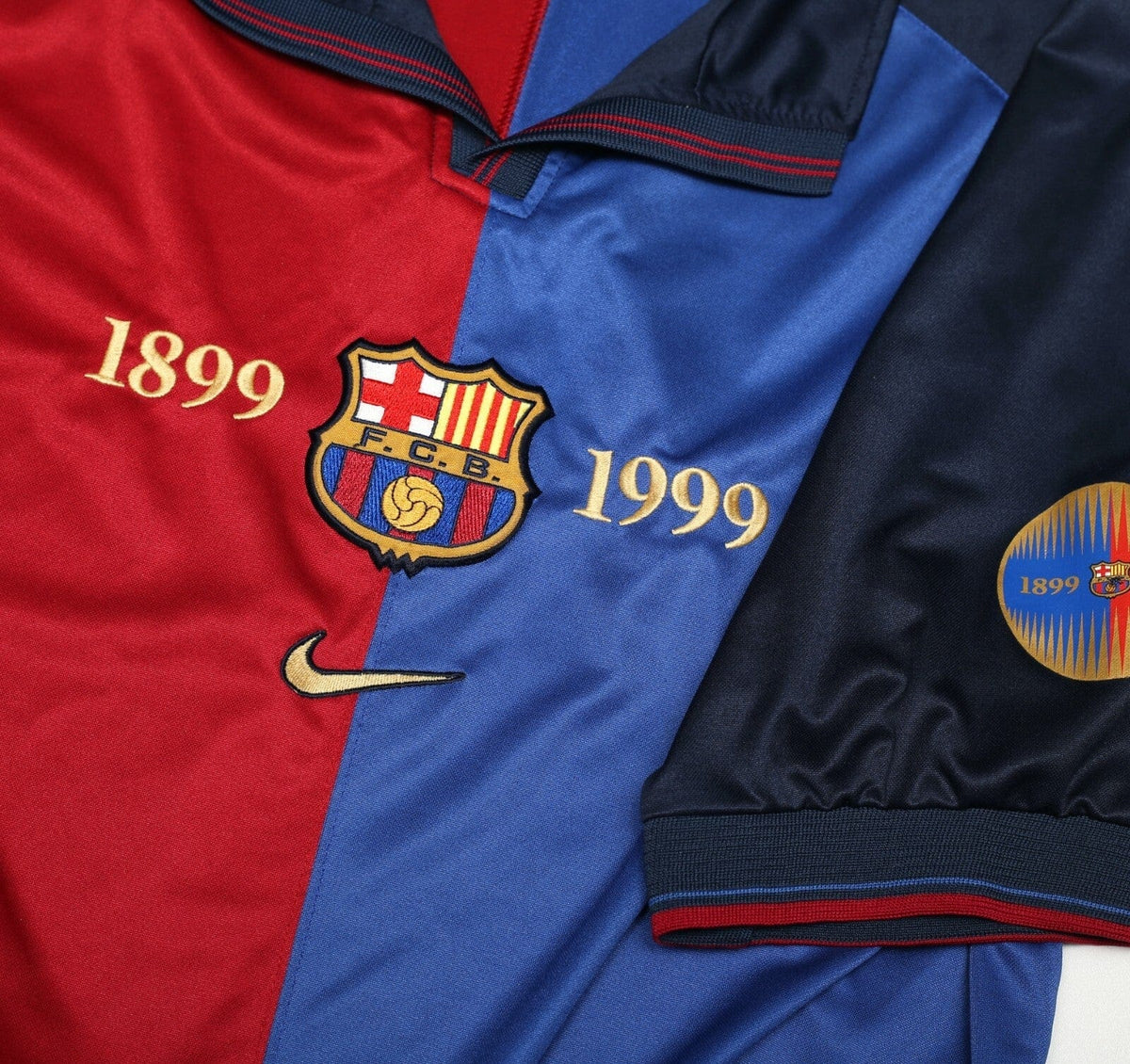 1999/00 GUARDIOLA #4 Barcelona Vintage Nike Centenary Home Football Shirt (L)