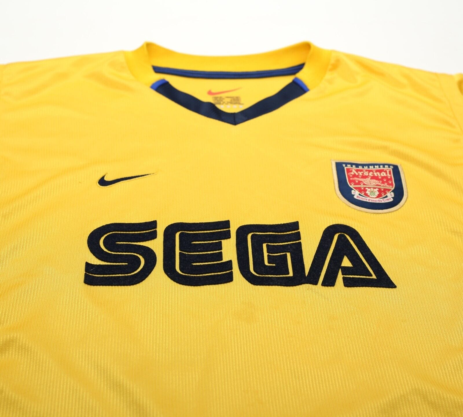 Arsenal sega deals away kit