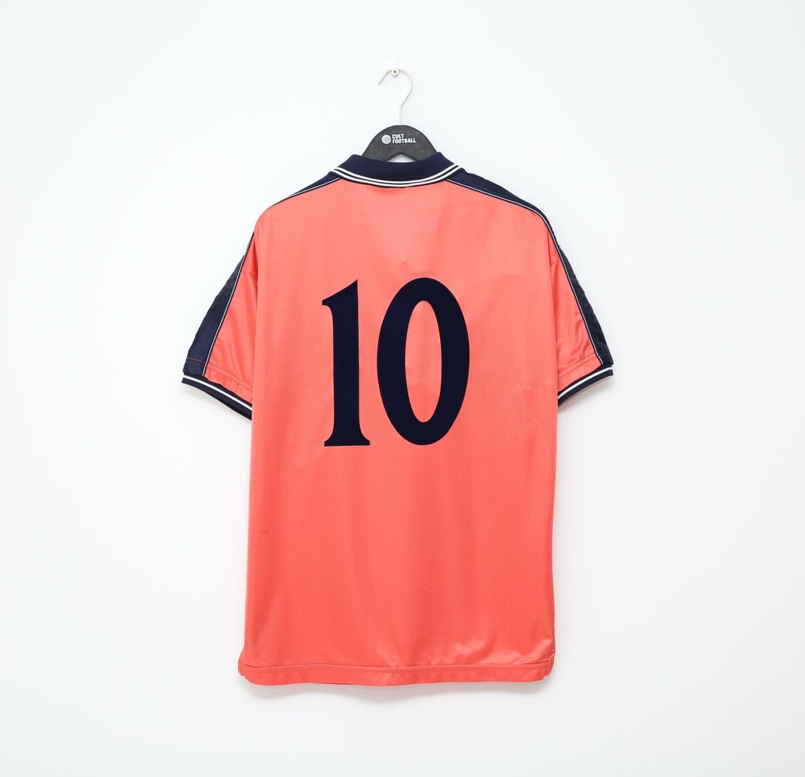 1999/00 HUTCHINSON #10 Scotland Umbro Away Football Shirt (L)