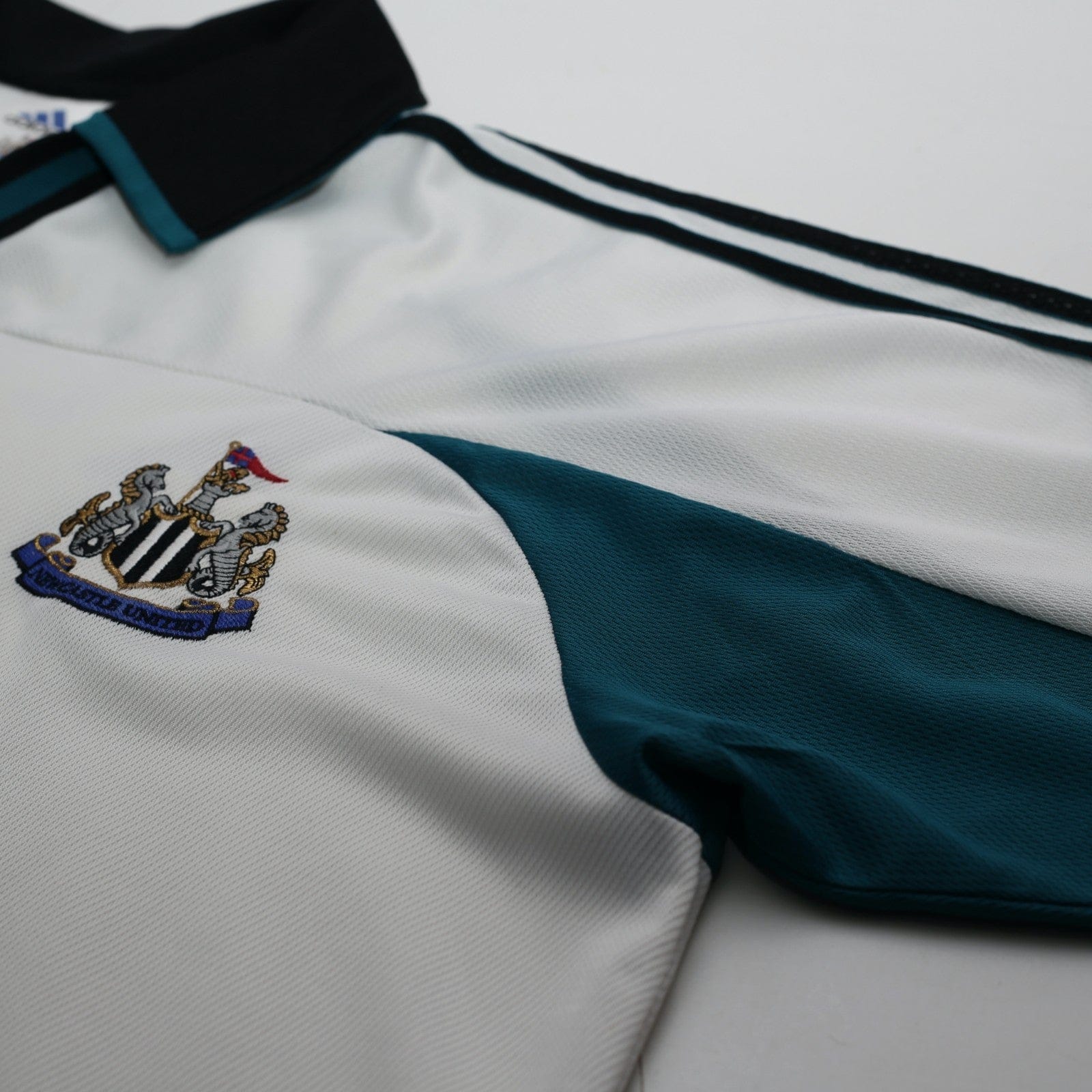 1999/00 Ketsbaia #14 Newcastle United Vintage adidas Away Football Shirt (XL)