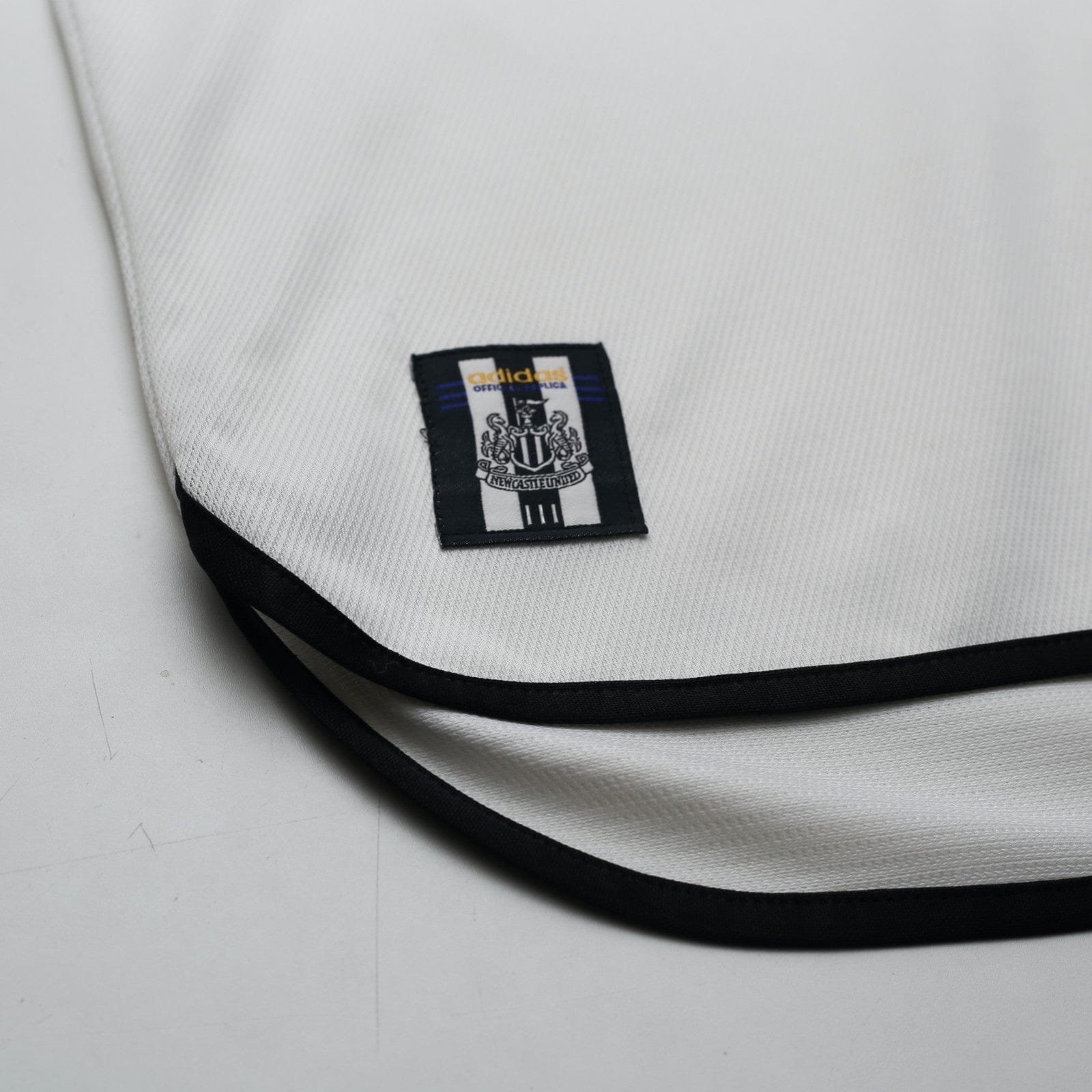 1999/00 Ketsbaia #14 Newcastle United Vintage adidas Away Football Shirt (XL)