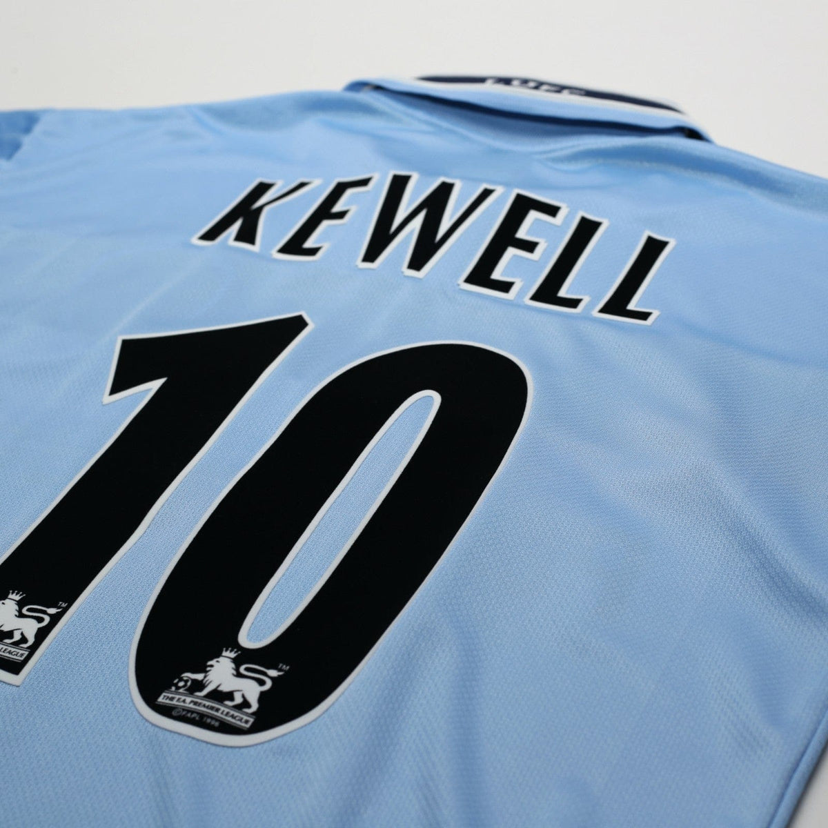 1999/00 Kewell #10 Leeds United Vintage PUMA Away Football Shirt (S/M)