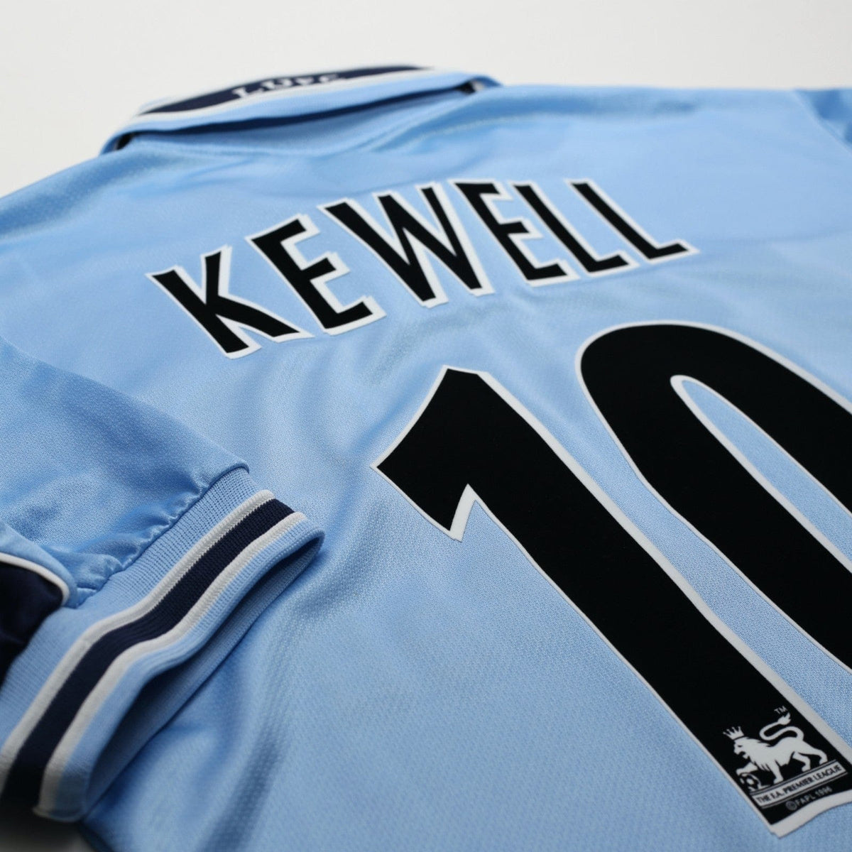 1999/00 Kewell #10 Leeds United Vintage PUMA Away Football Shirt (S/M)