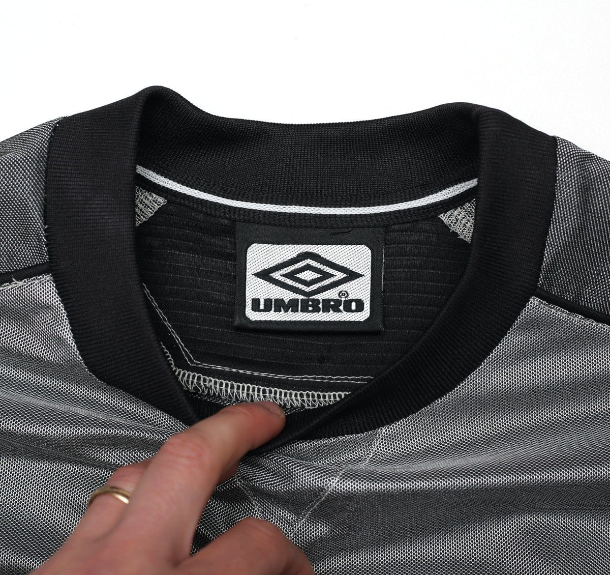 1999/00 MANCHESTER UNITED Vintage Umbro Training Shirt (XXL)