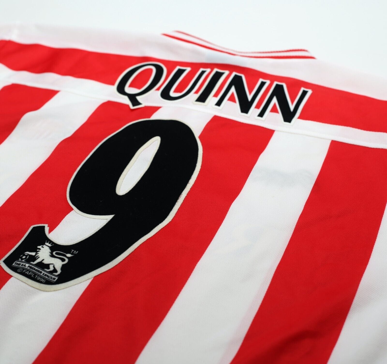 1999/00 QUINN #9 Sunderland Vintage Asics Home Football Shirt (XL)