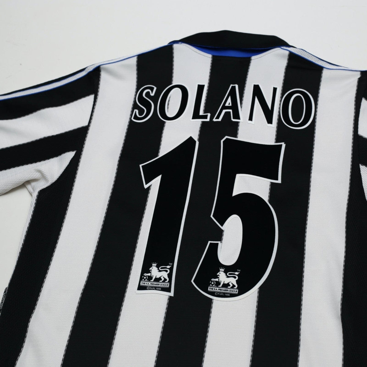 1999/00 Solano #9 Newcastle United Vintage adidas Home Football Shirt (S)