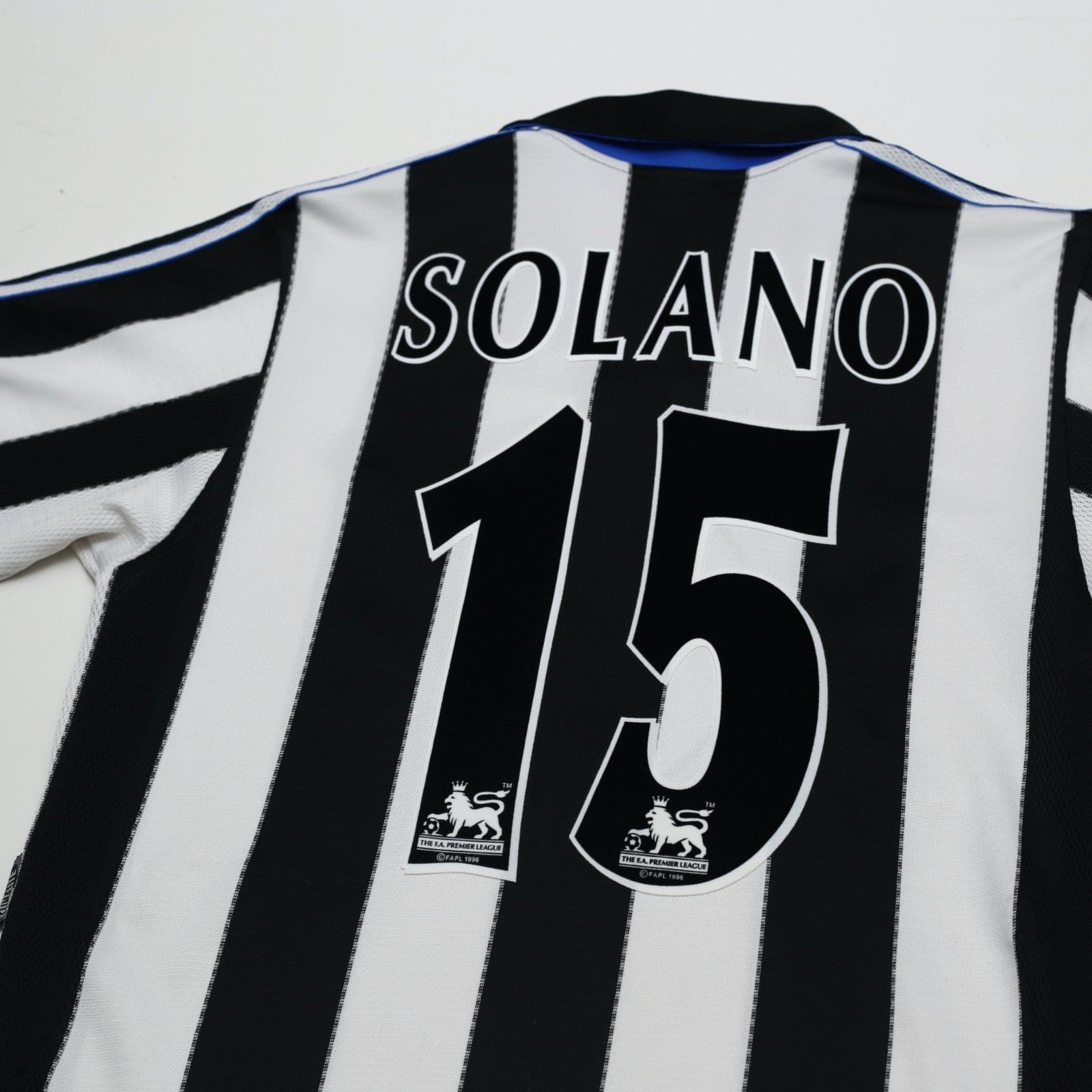 1999/00 Solano #9 Newcastle United Vintage adidas Home Football Shirt (S)