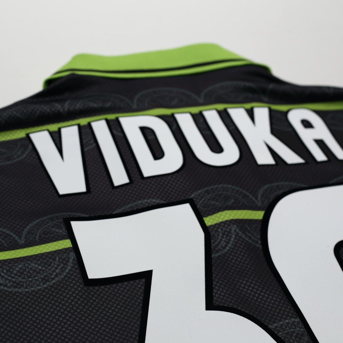 1999/00 Viduka #36 Celtic Vintage Umbro Away Football Shirt (XL)