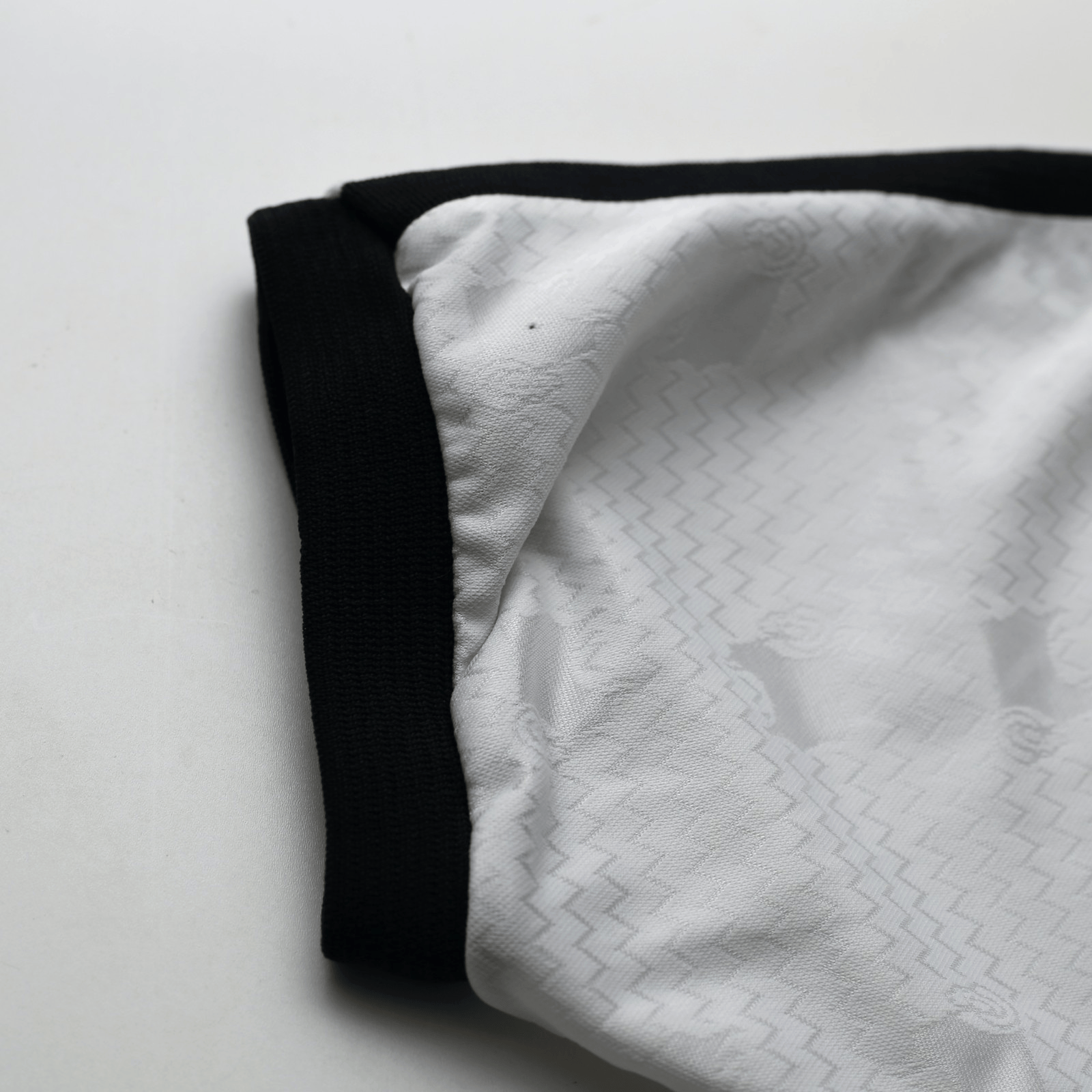 1999/00 Wanchope #9 Derby County Vintage PUMA Home Football Shirt (L)