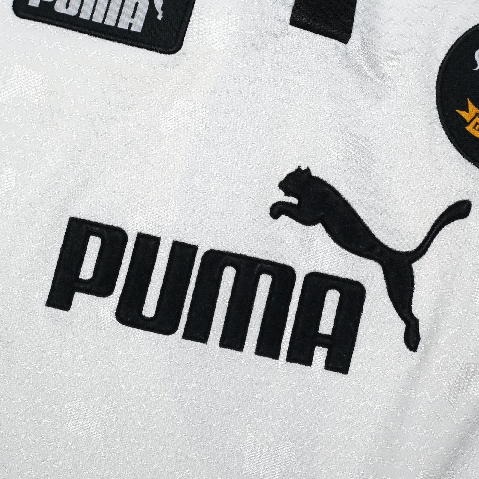 1999/00 Wanchope #9 Derby County Vintage PUMA Home Football Shirt (L)