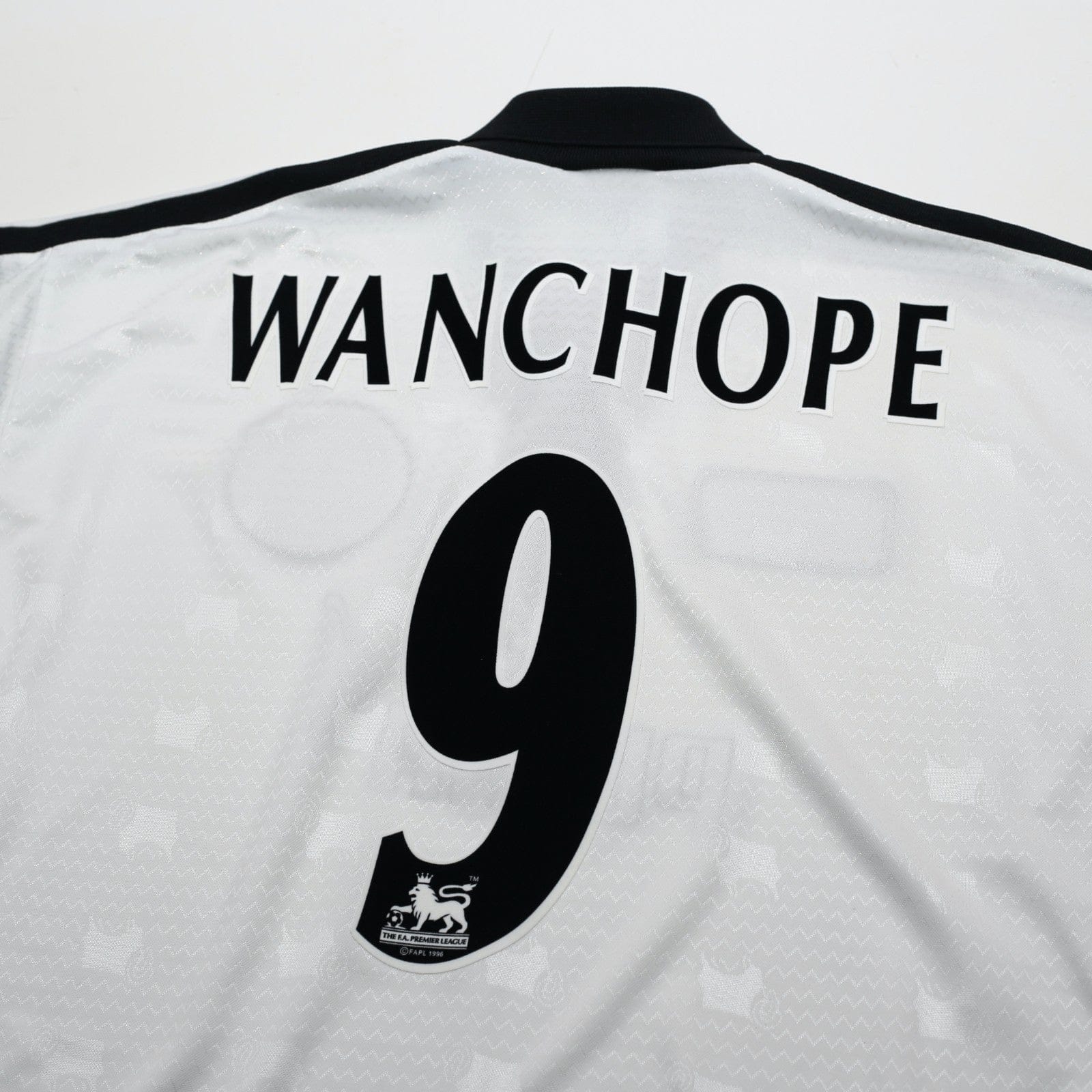 1999/00 Wanchope #9 Derby County Vintage PUMA Home Football Shirt (L)