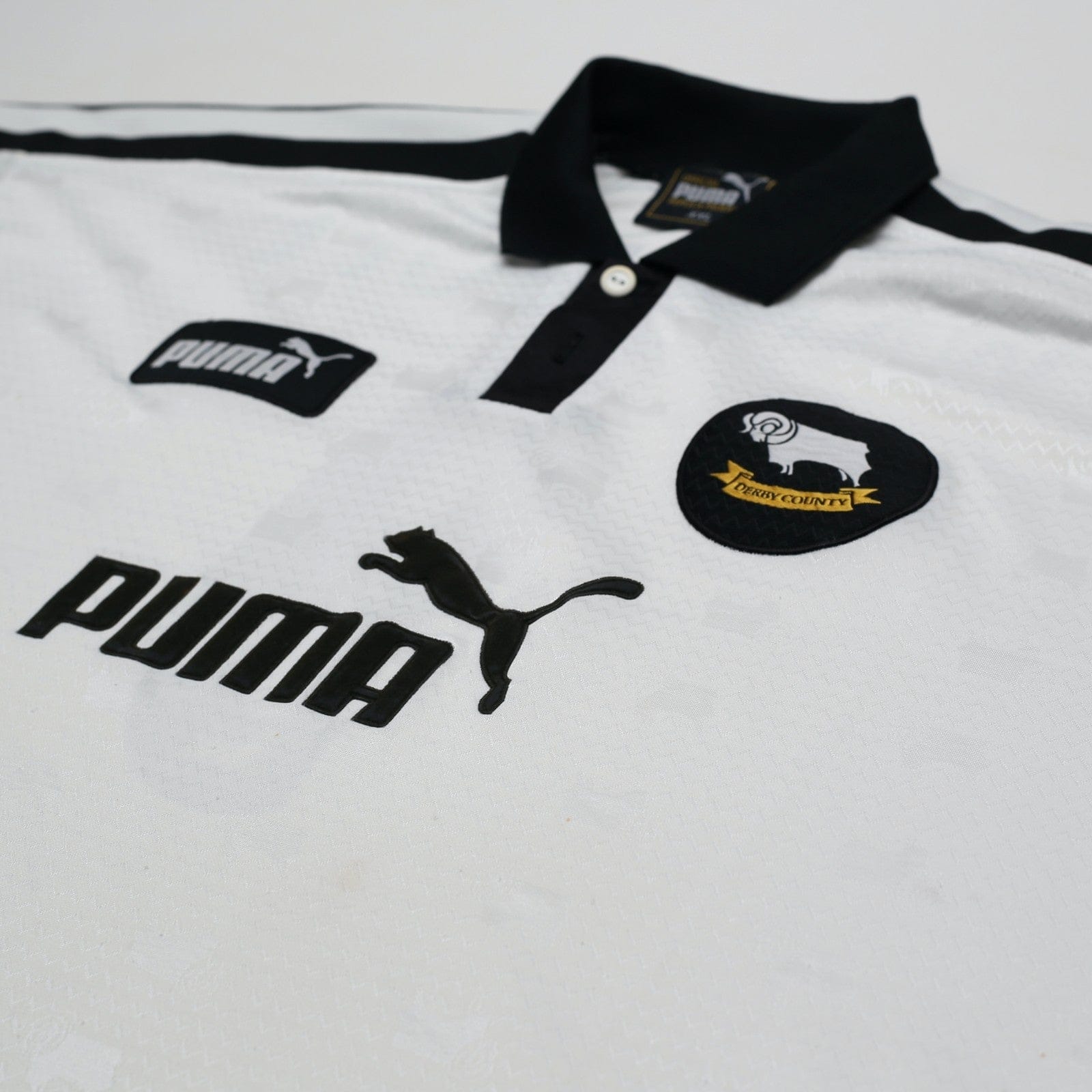 1999/00 Wanchope #9 Derby County Vintage PUMA Home Football Shirt (XXL)