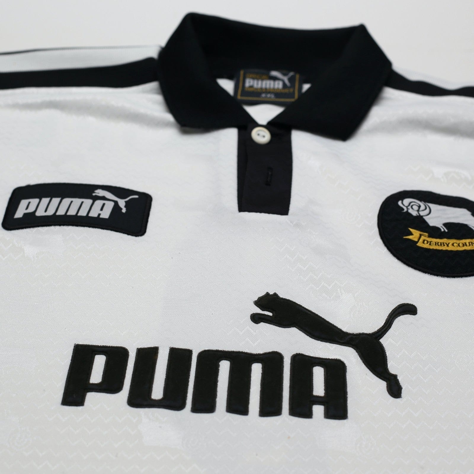 1999/00 Wanchope #9 Derby County Vintage PUMA Home Football Shirt (XXL)