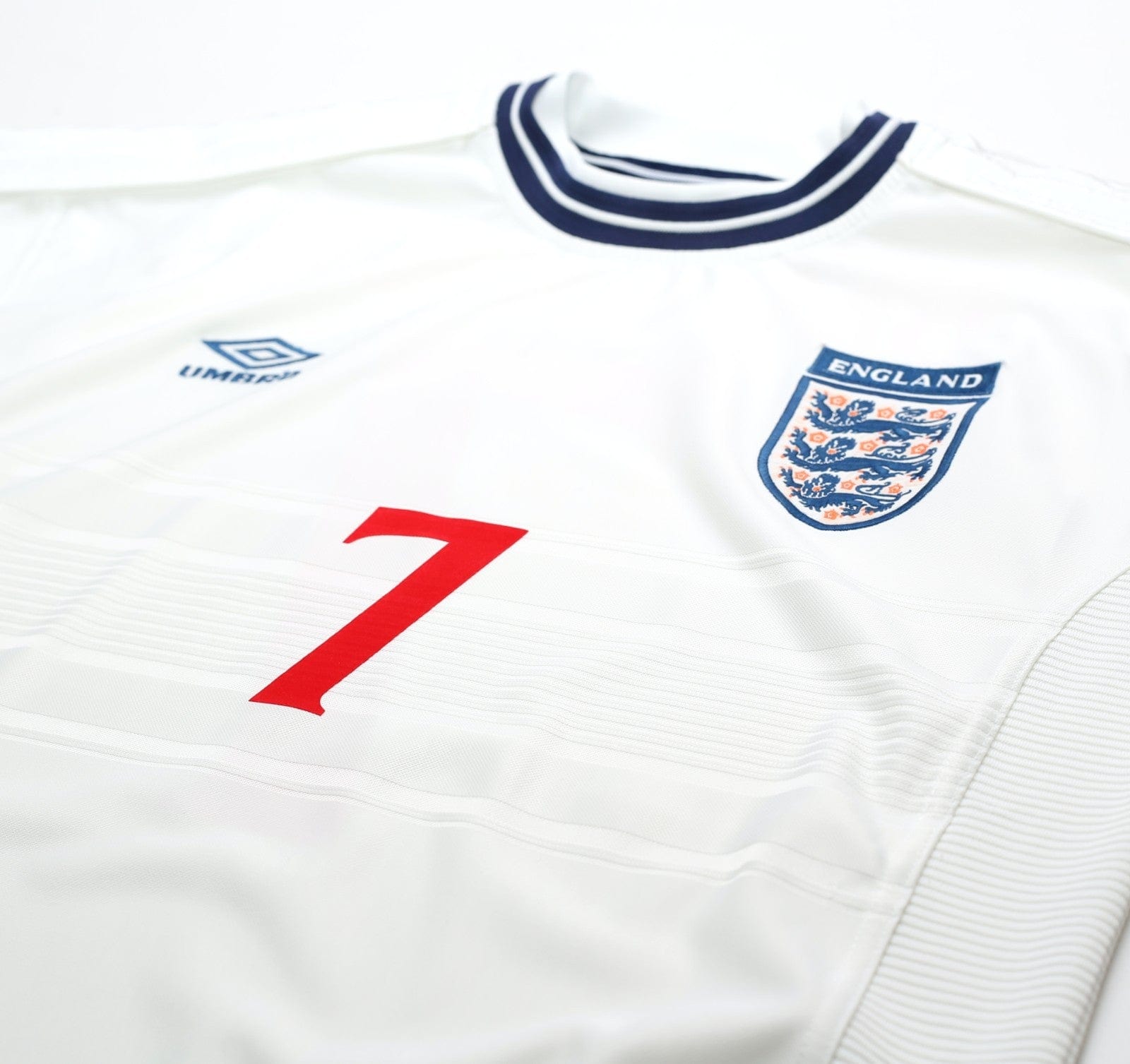 1999/01 BECKHAM #7 England Vintage Umbro Home Football Shirt (M) Euro 2000