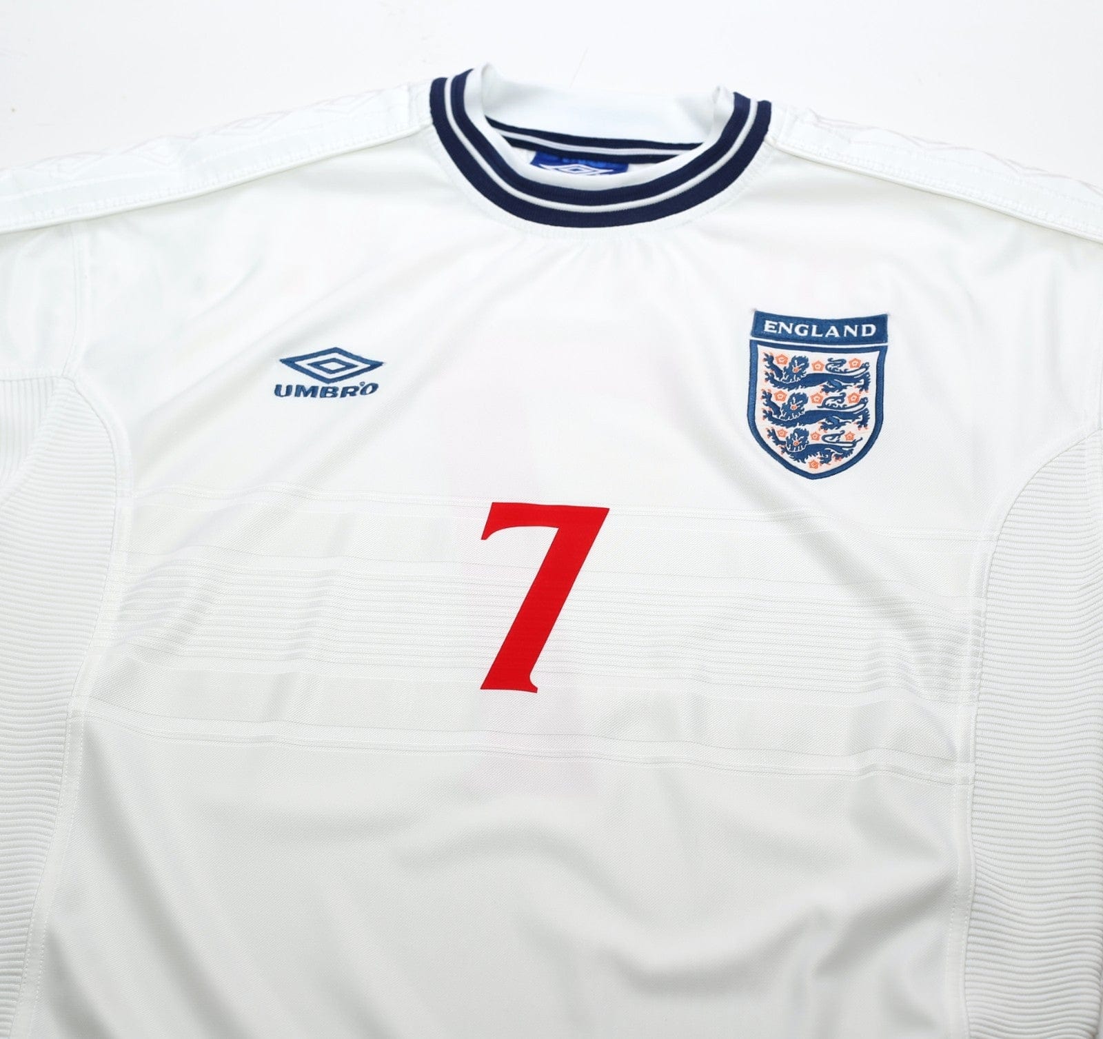 1999/01 BECKHAM #7 England Vintage Umbro Home Football Shirt (M) Euro 2000