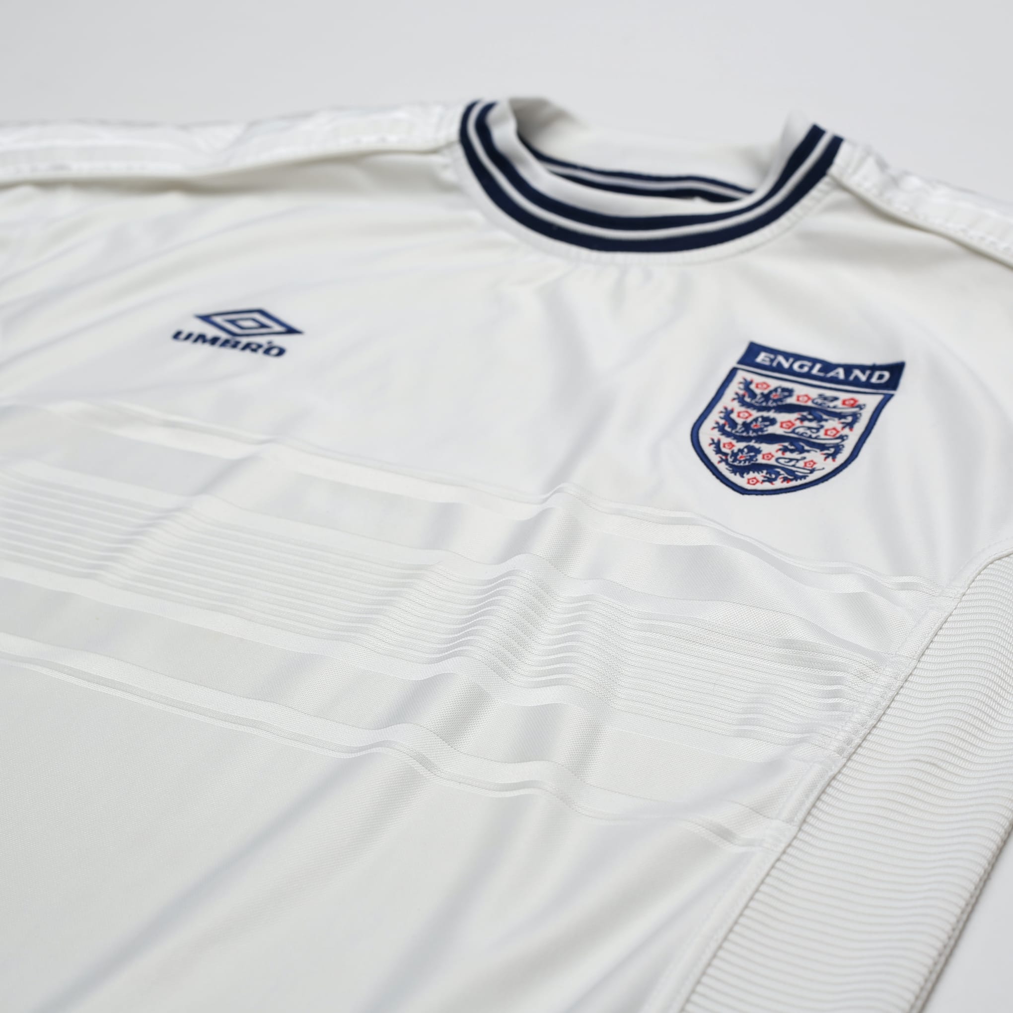 1999/01 England Vintage Umbro Home Football Shirt (L) Euro 2000