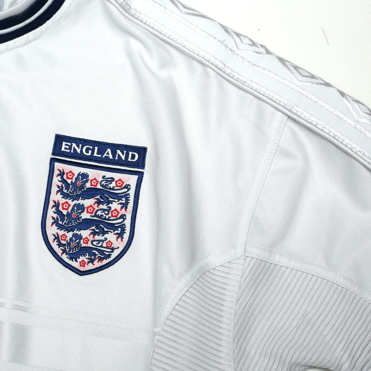 1999/01 England Vintage Umbro Home Football Shirt (M) Euro 2000