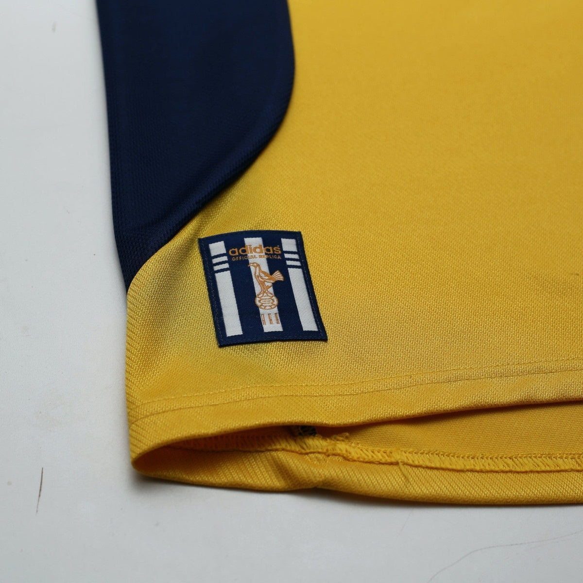 1999/01 Ginola #14 Tottenham Hotspur Vintage adidas Away Football Shirt (XL)