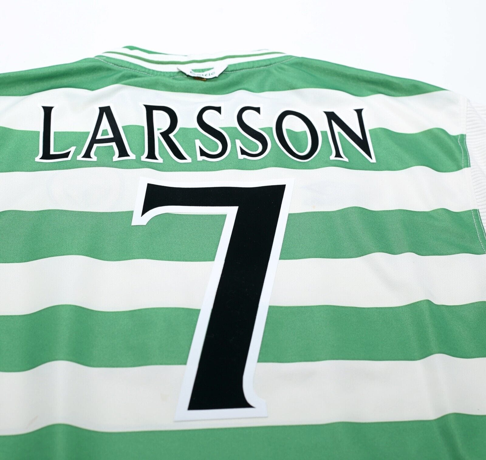 2003/04 LARSSON #7 Celtic Vintage Umbro European Home Football