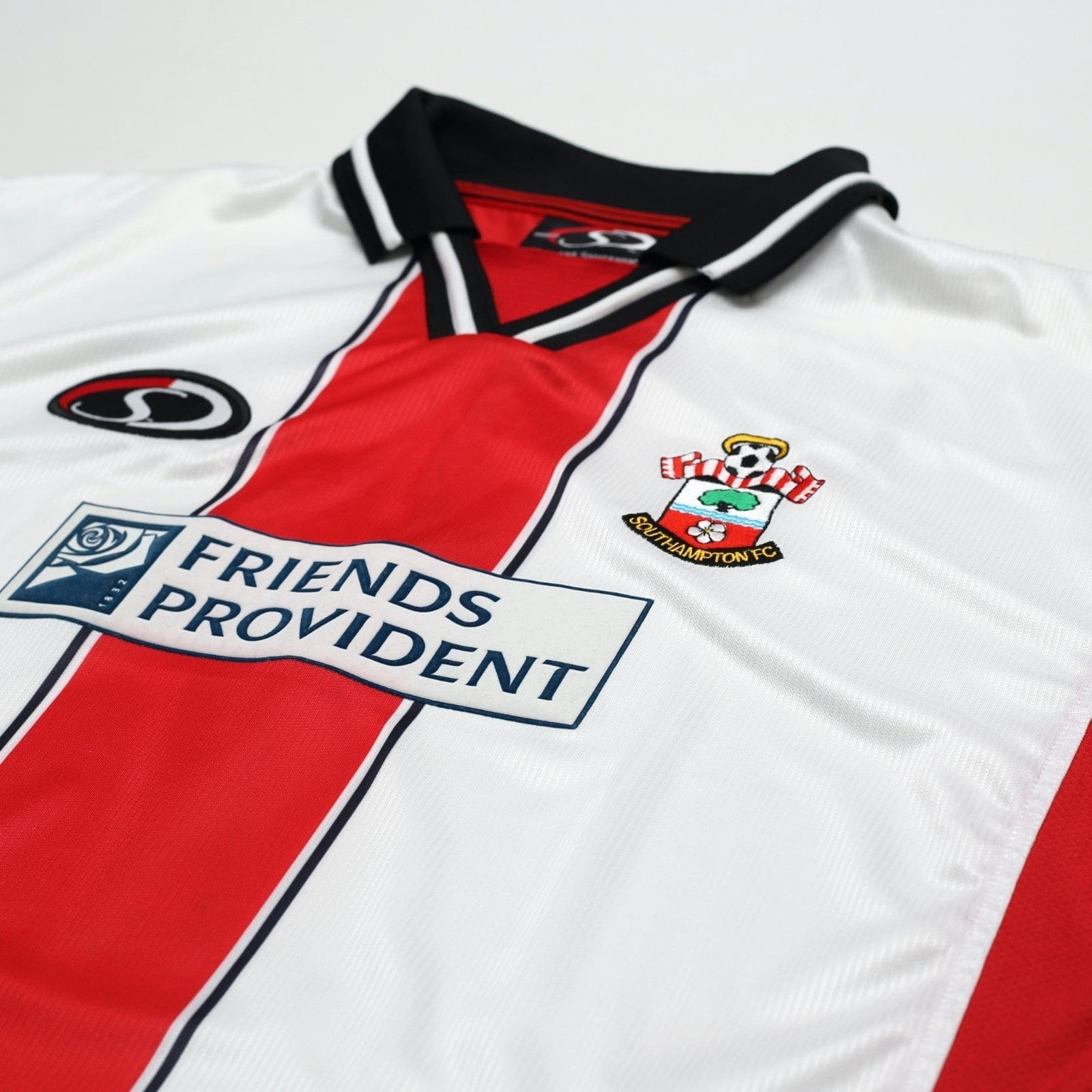 1999/01 Le Tissier #7 Southampton Vintage Saints Home Football Shirt (XXL)