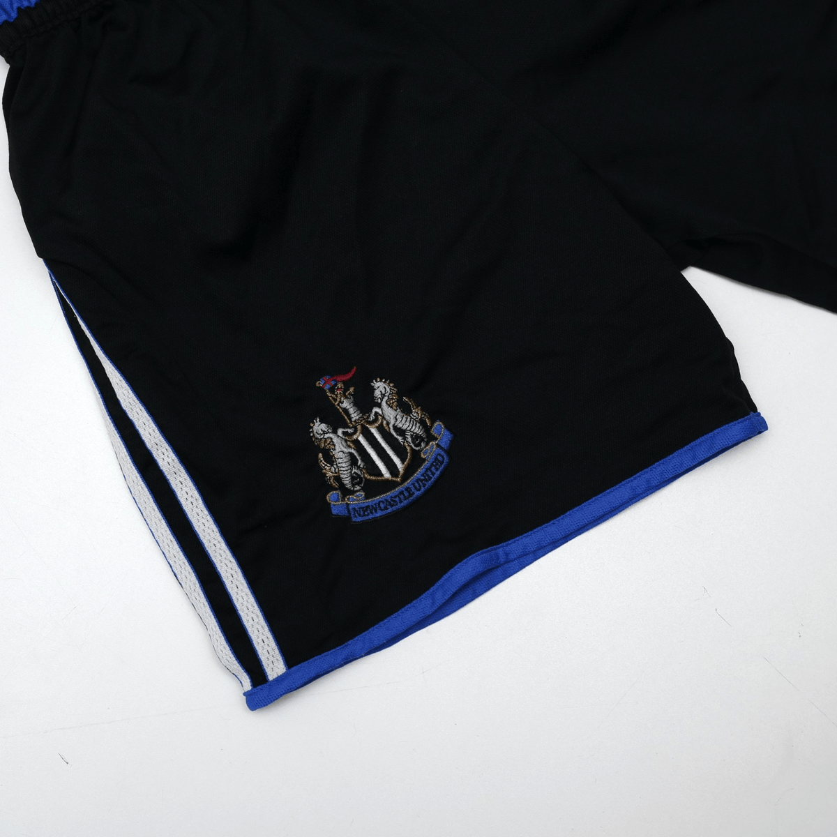 1999/01 Newcastle United Vintage adidas Home Kit Football Shorts (S) 32" Waist
