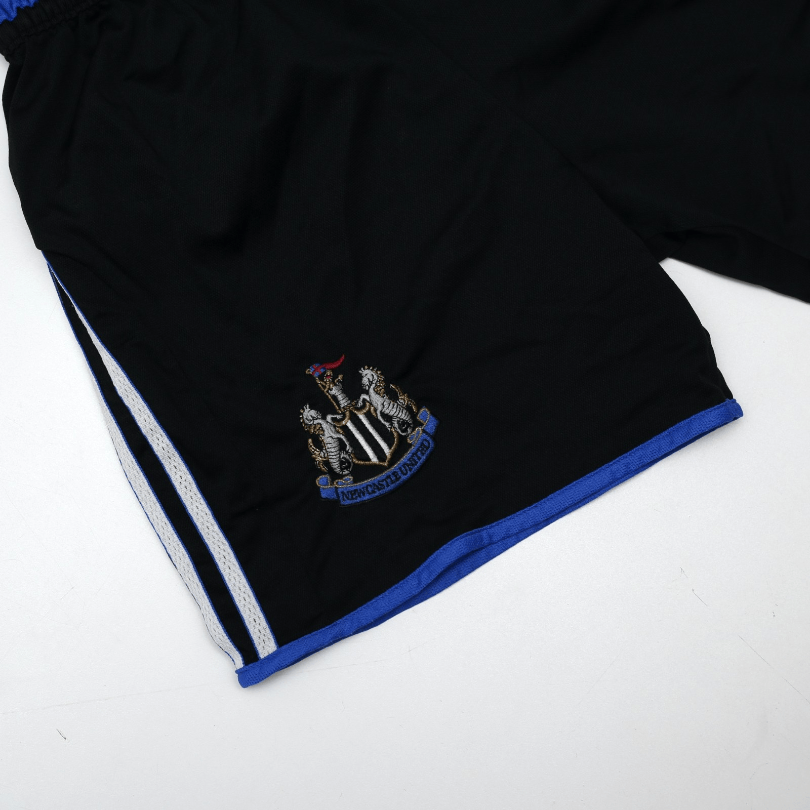 1999/01 Newcastle United Vintage adidas Home Kit Football Shorts (S) 32" Waist