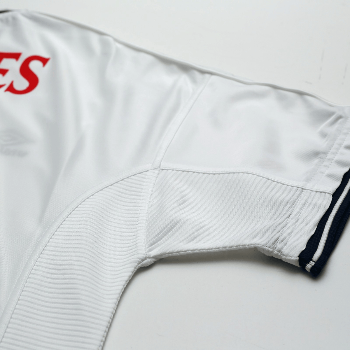 1999/01 Scholes #8 England Vintage Umbro Home Football Shirt (L) Euro 2000