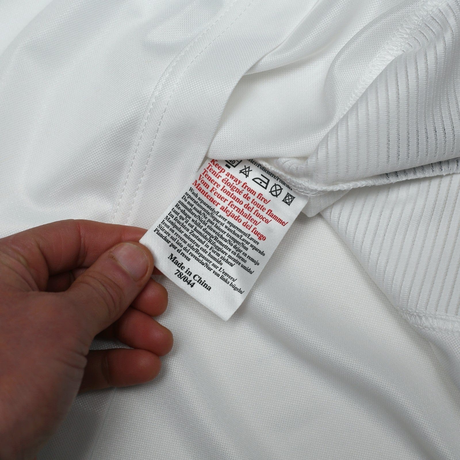 1999/01 Scholes #8 England Vintage Umbro Home Football Shirt (L) Euro 2000
