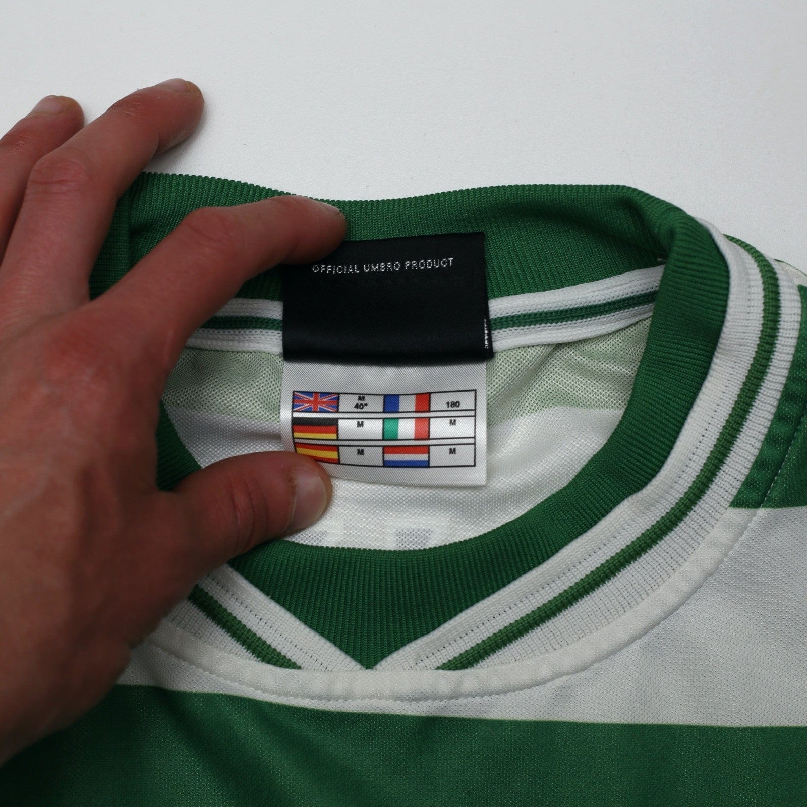1999/01 Viduka #36 Celtic Vintage Umbro Home Football Shirt (M)