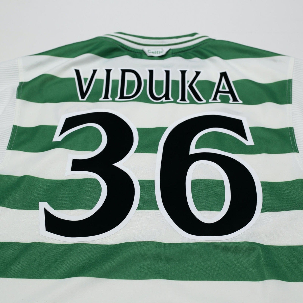 1999/01 Viduka #36 Celtic Vintage Umbro Home Football Shirt (M)