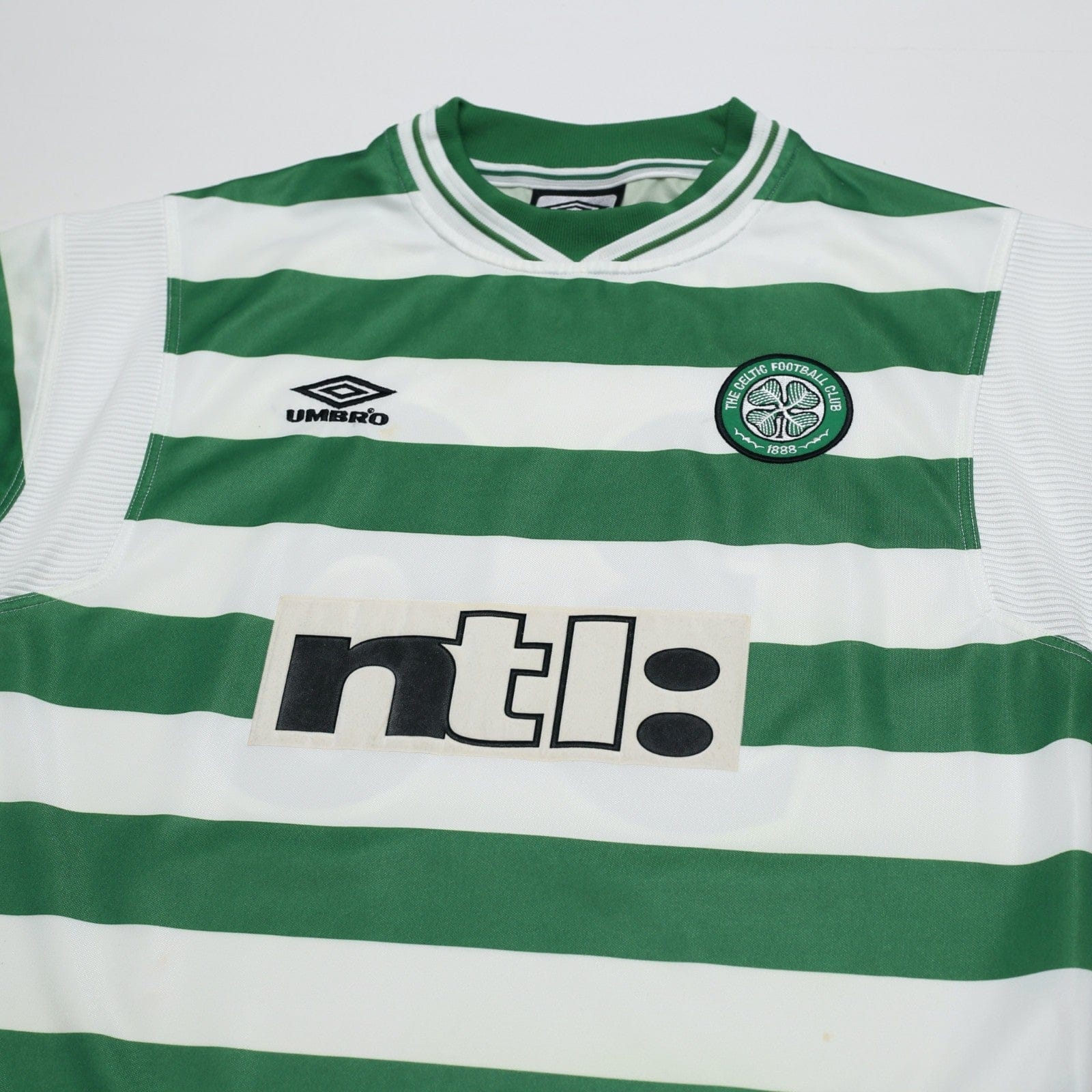 1999/01 Viduka #36 Celtic Vintage Umbro Home Football Shirt (M)