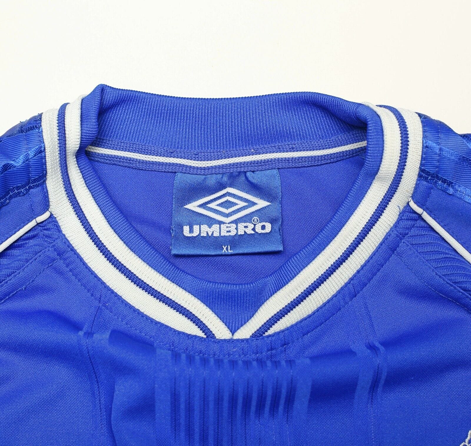 1999/01 ZOLA #25 Chelsea Vintage Umbro UCL Football Shirt (XL)