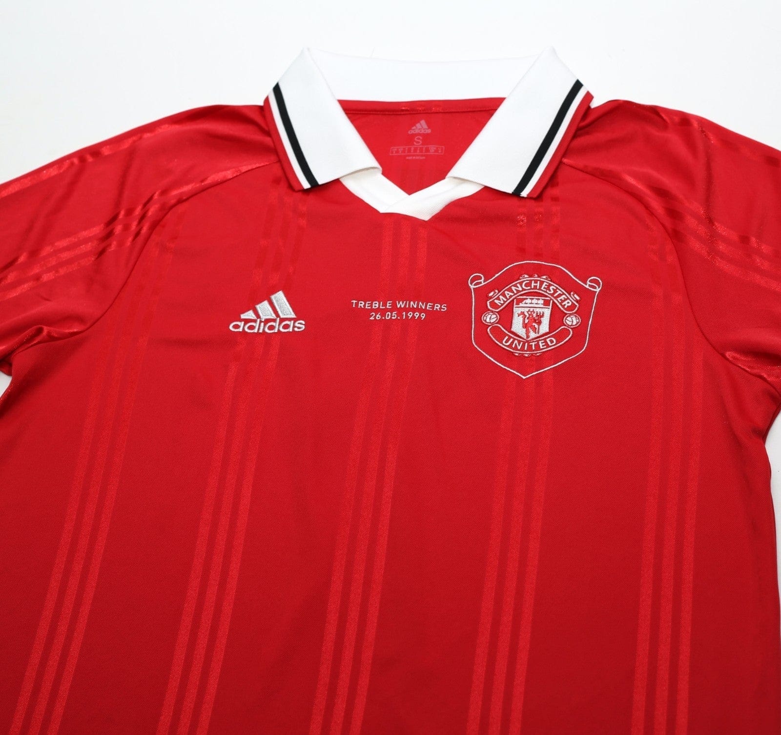 1999 BECKHAM #7 Manchester United adidas Icons L/S Treble Football Shirt (S/M)