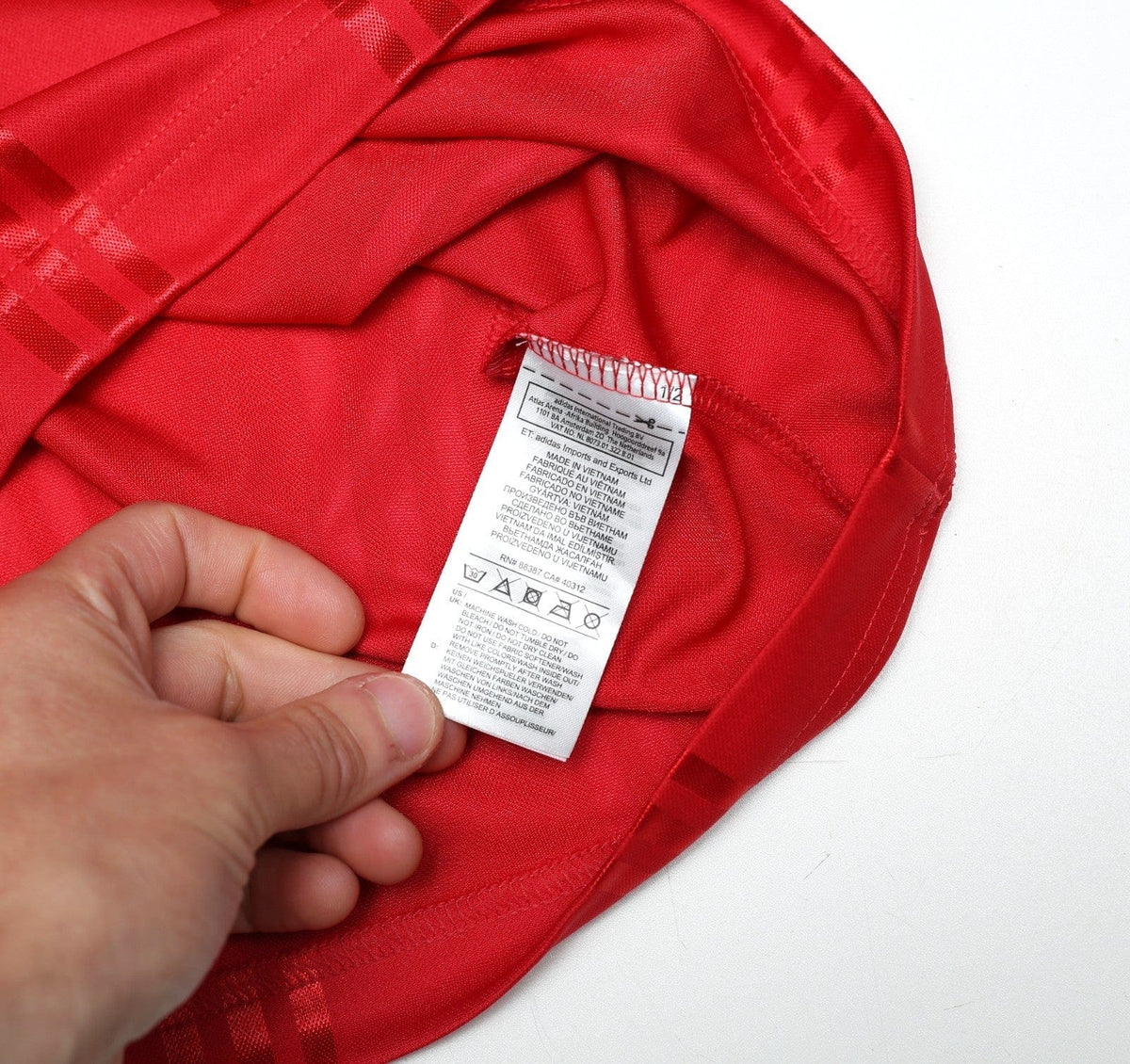 1999 BECKHAM #7 Manchester United adidas Icons L/S Treble Football Shirt (S/M)