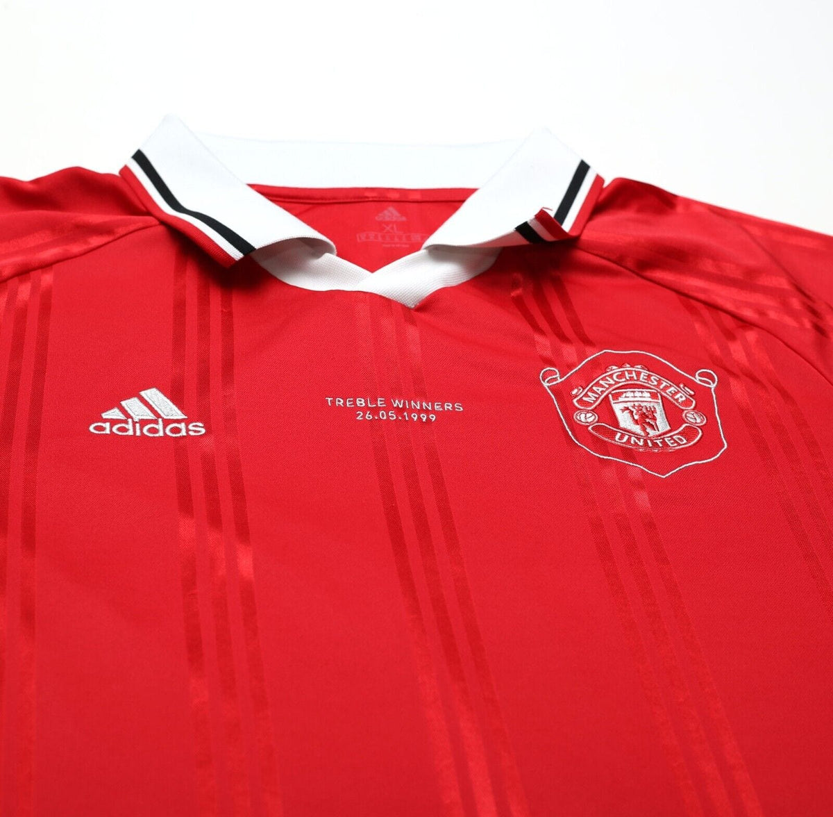 1999 BECKHAM #7 Manchester United adidas Icons LS Treble Football Shirt (XL)