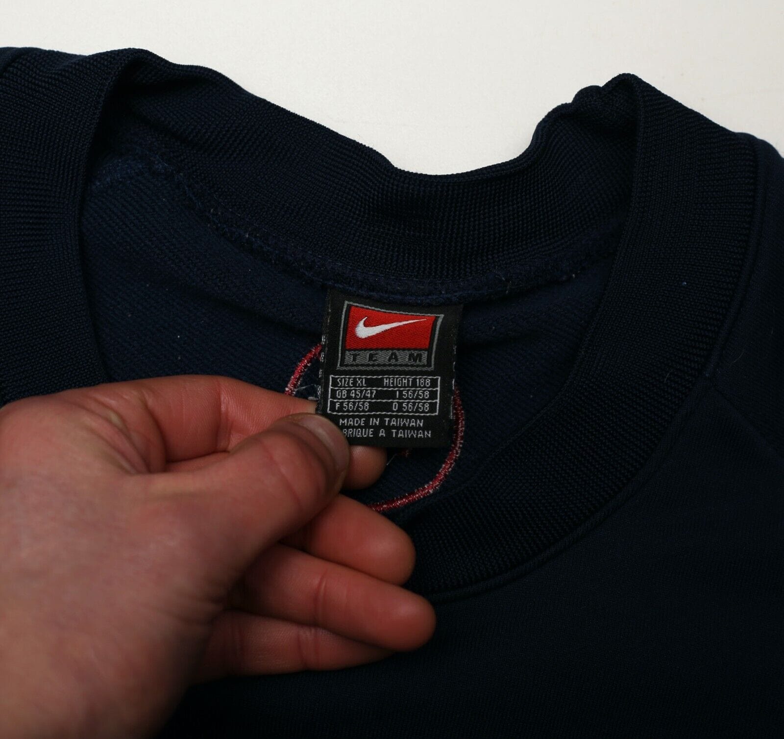 2000/01 BARCELONA Vintage Nike Football Sweatshirt (XL)