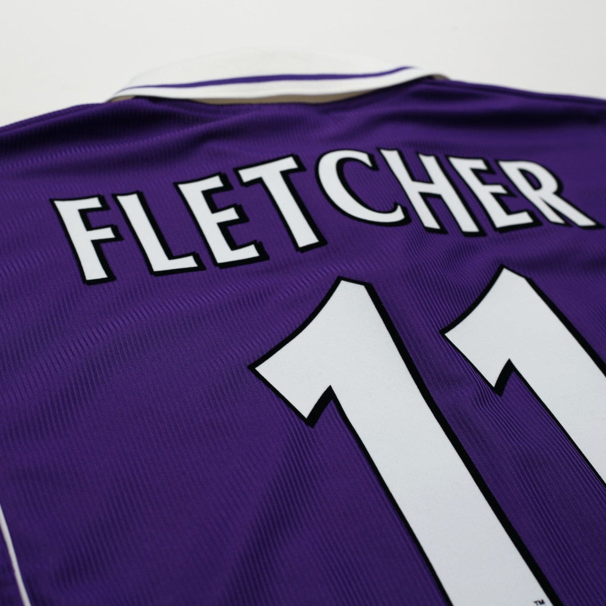 2000/01 Fletcher #11 Harchester United Vintage LCS Home Football Shirt (L) 42/44