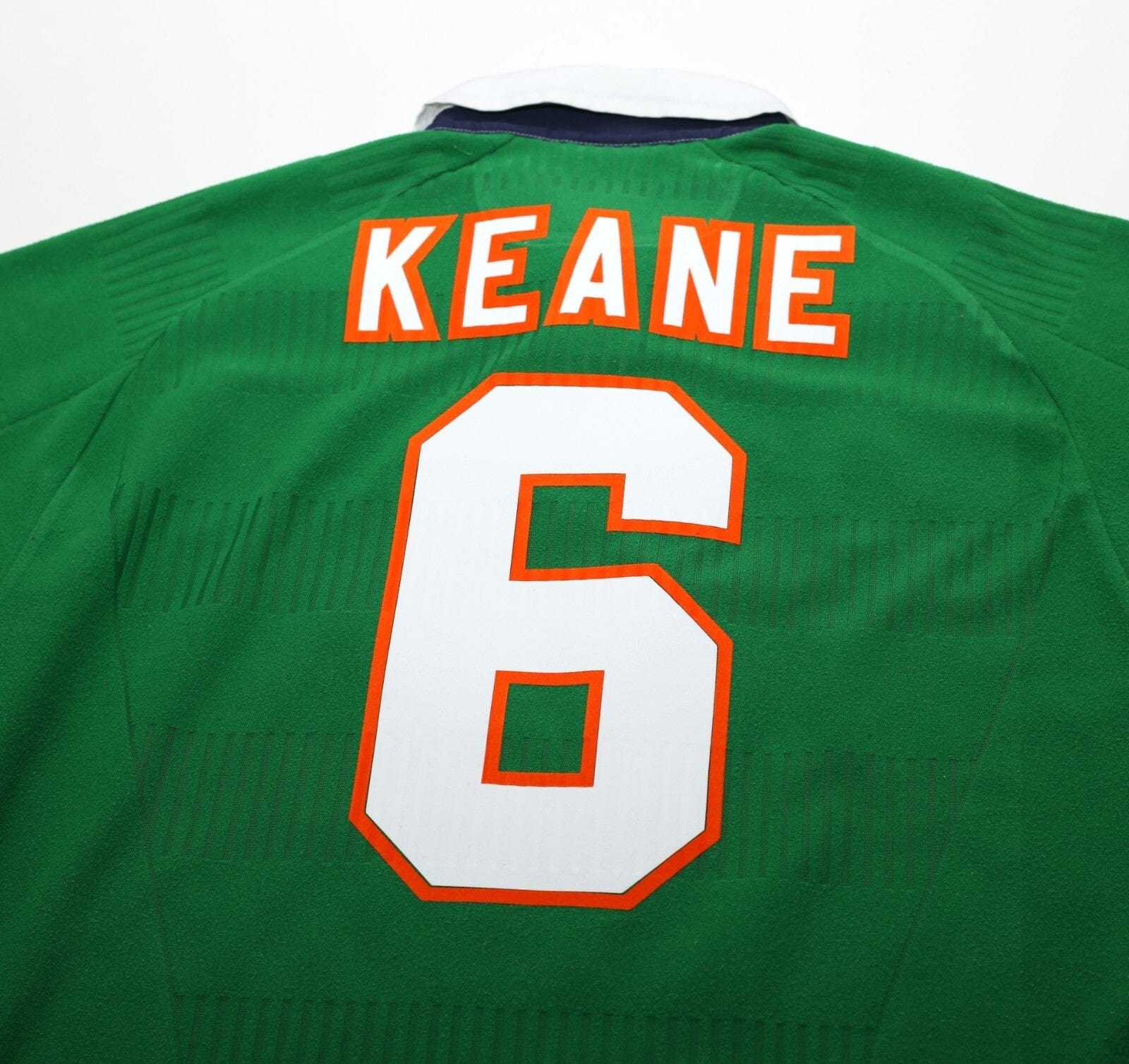 2000/01 KEANE #6 Ireland Vintage Umbro Home Football Shirt (M/L) Man United