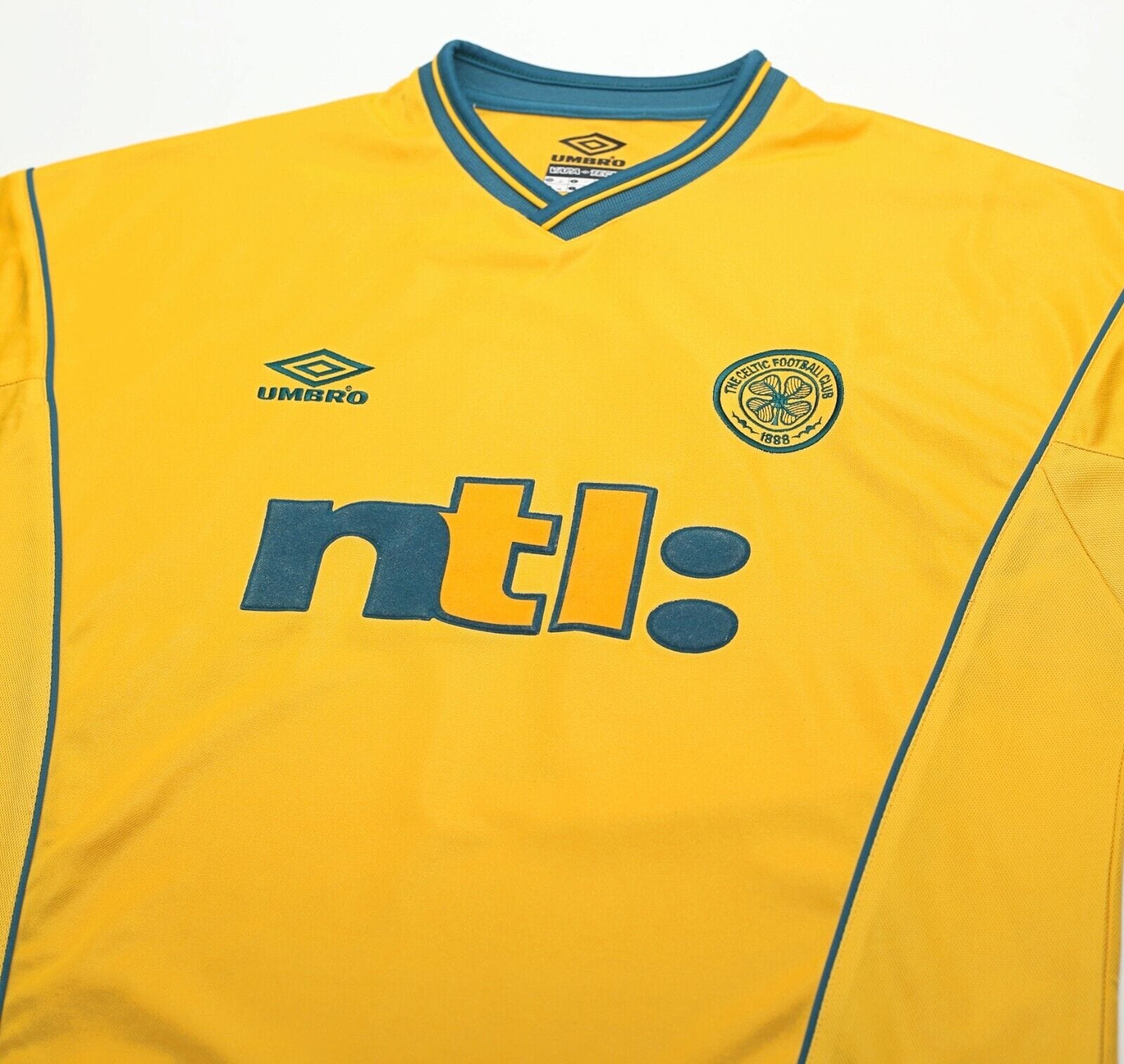 2000/01 LARSSON #7 Celtic Vintage Umbro Away Football Shirt (L) Sweden
