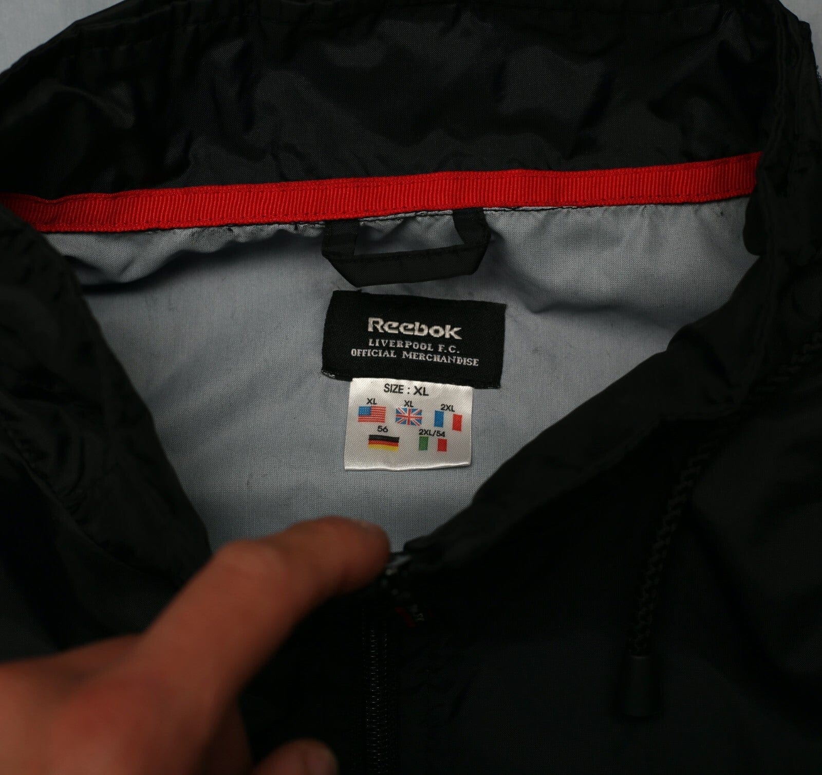 2000/01 LIVERPOOL Vintage Reebok Hooded Football Rain Coat Jacket (XL)