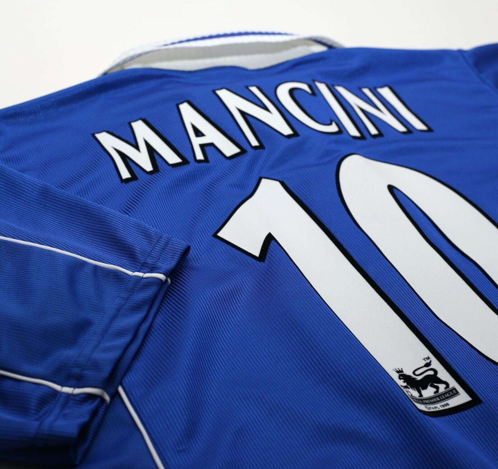 2000/01 MANCINI #10 Leicester City Vintage LCS Home Football Shirt (L) 42/44