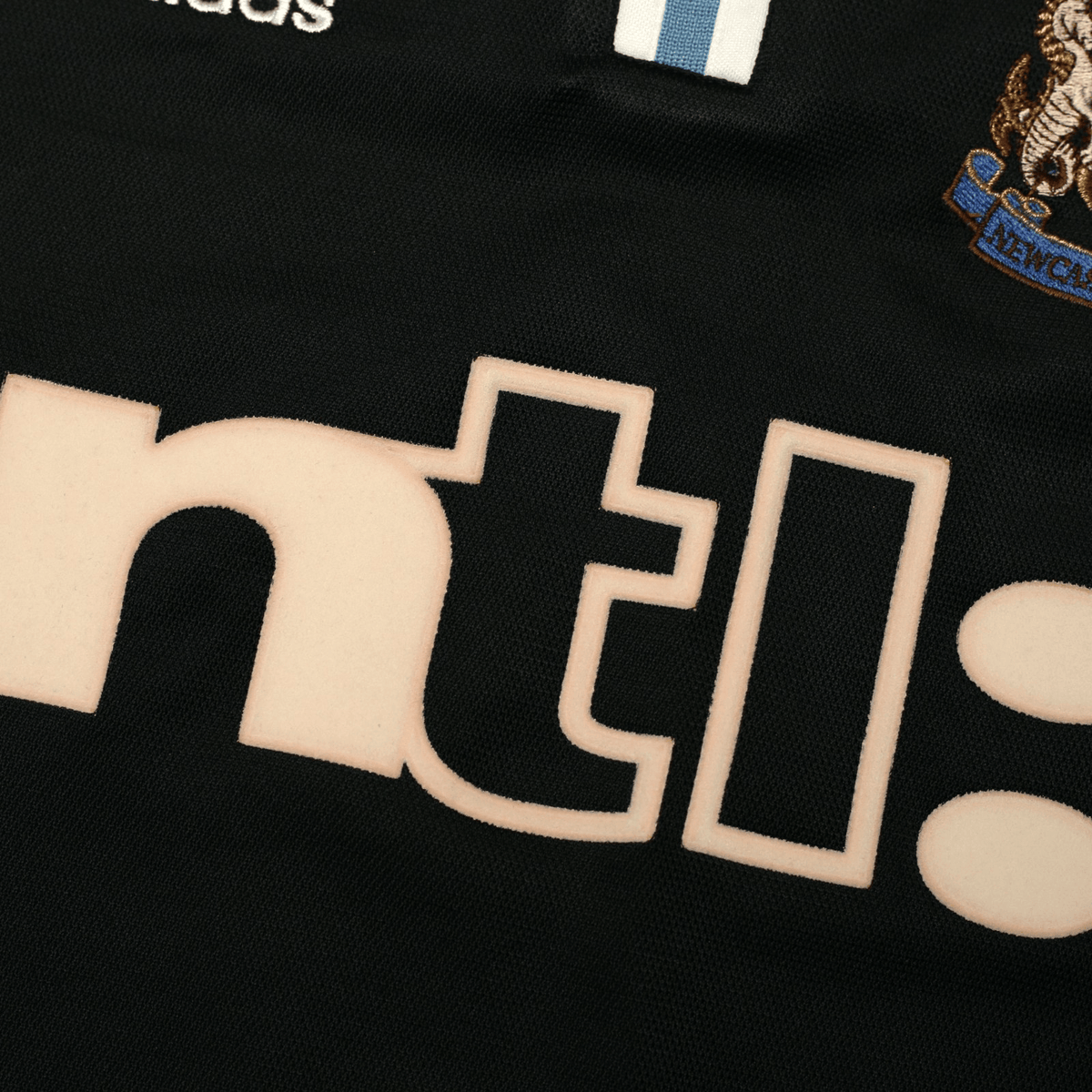 2000/01 Shearer #9 Newcastle United Vintage adidas Away Football Shirt (L)